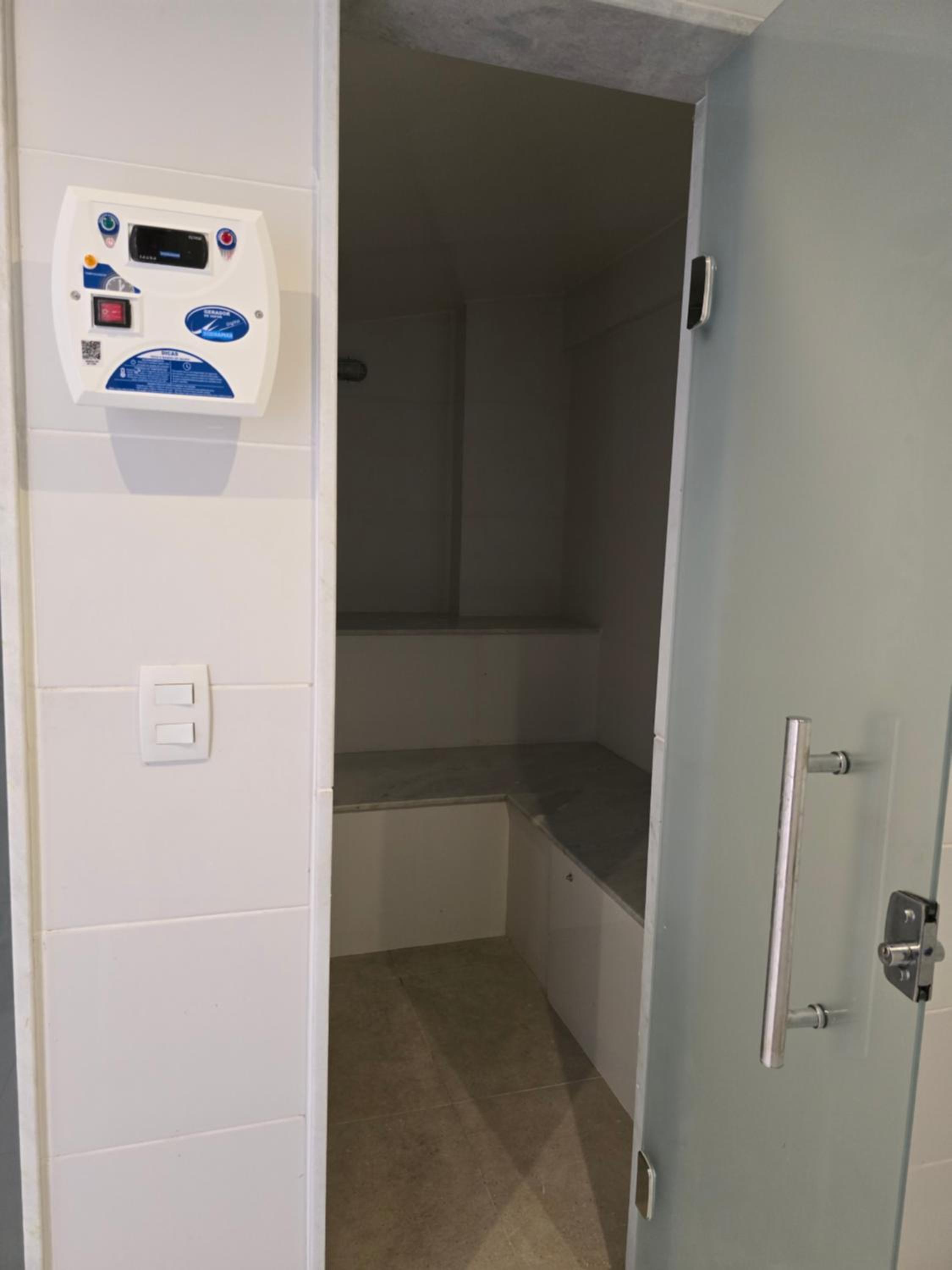 Apartamento Riocentro, Globo e Record TV