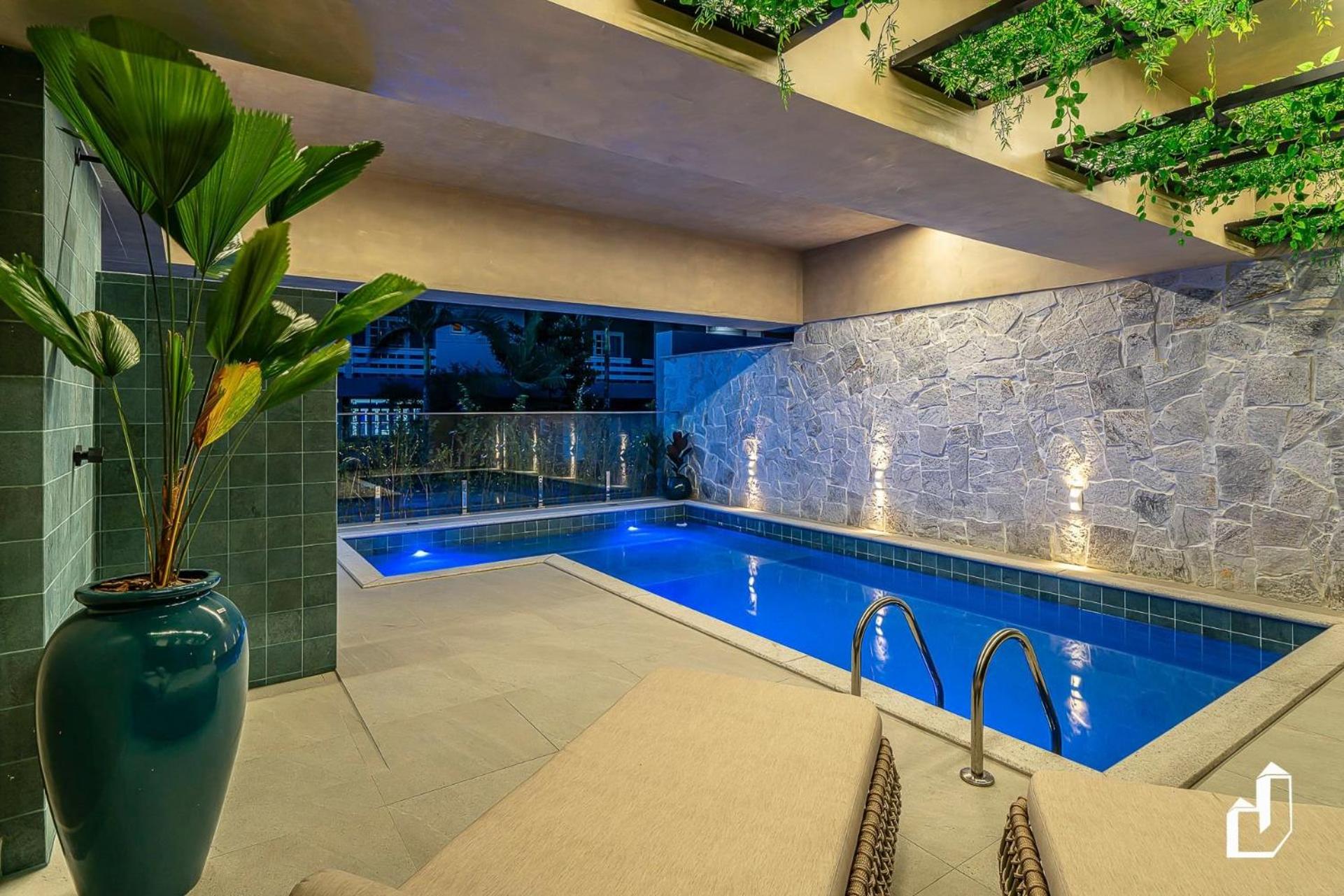 Apartamento para 05 pessoas com vista para o mar