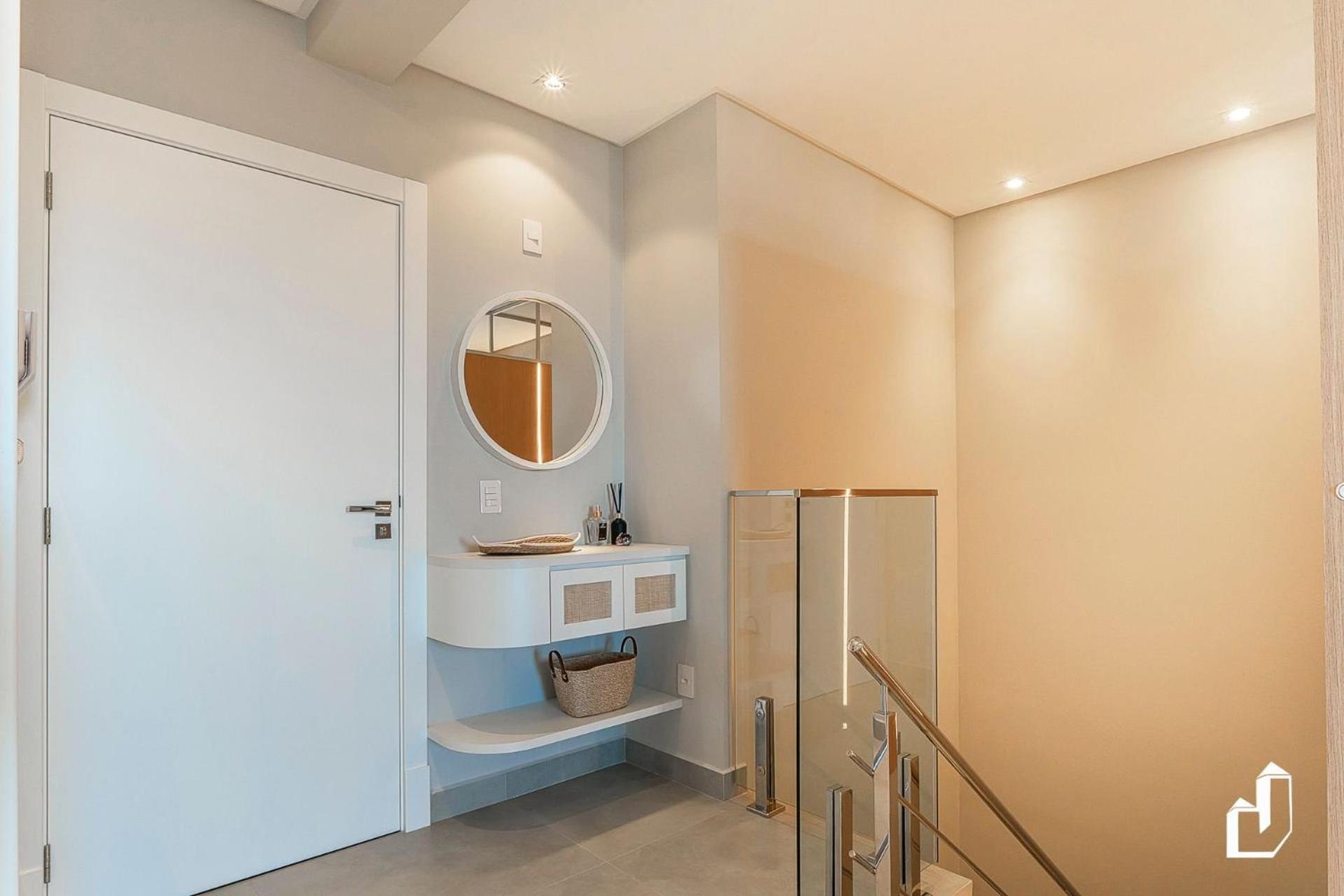 Apartamento para 05 pessoas com vista para o mar