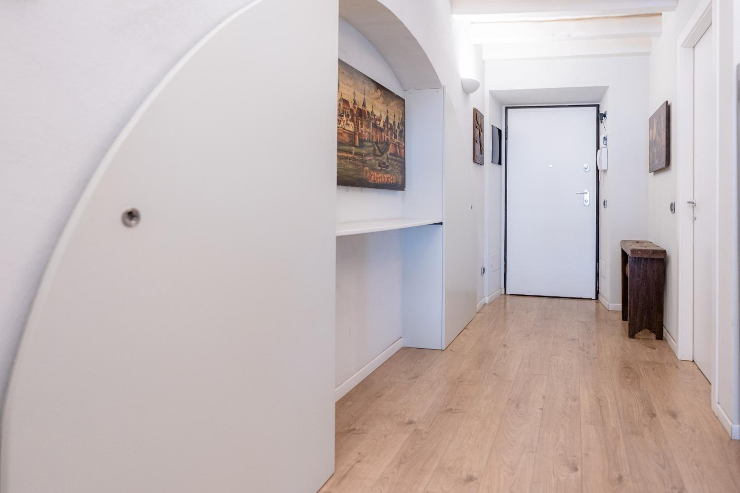 Eleganza Design Corso Como Porta Garibaldi - 80 mq