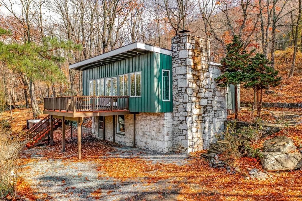 Harpers Ferry Escape with Hot Tub - Property Image 17