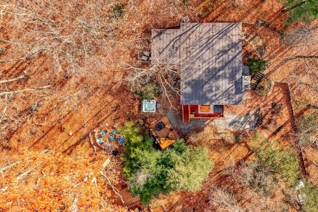Harpers Ferry Escape with Hot Tub - Property Image 20