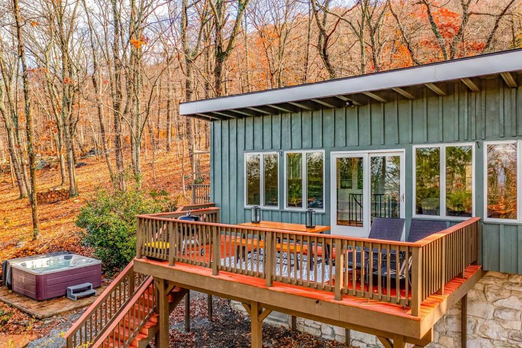 Harpers Ferry Escape with Hot Tub - Property Image 10