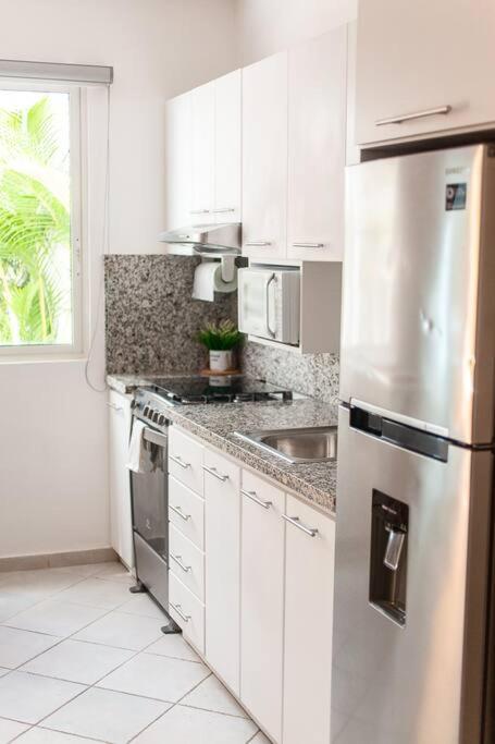 104 PL - Elegante y moderno, posición perfecta view 4