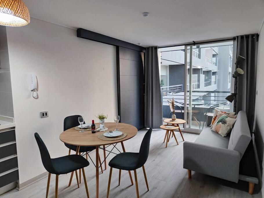 Cowork, Gym, 24hr Security, water vending machine
