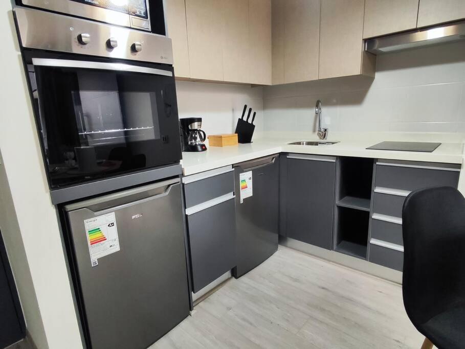 Cowork, Gym, 24hr Security, water vending machine