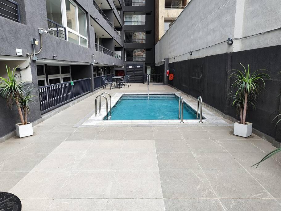 Cowork, Gym, 24hr Security, water vending machine