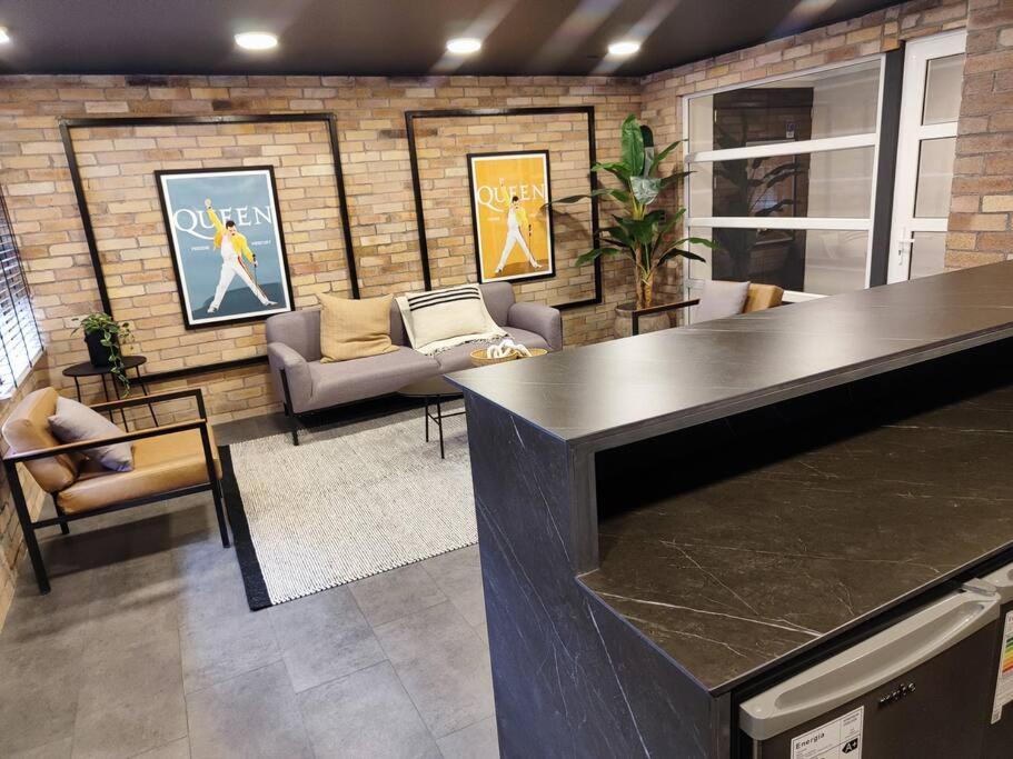Cowork, Gym, 24hr Security, water vending machine