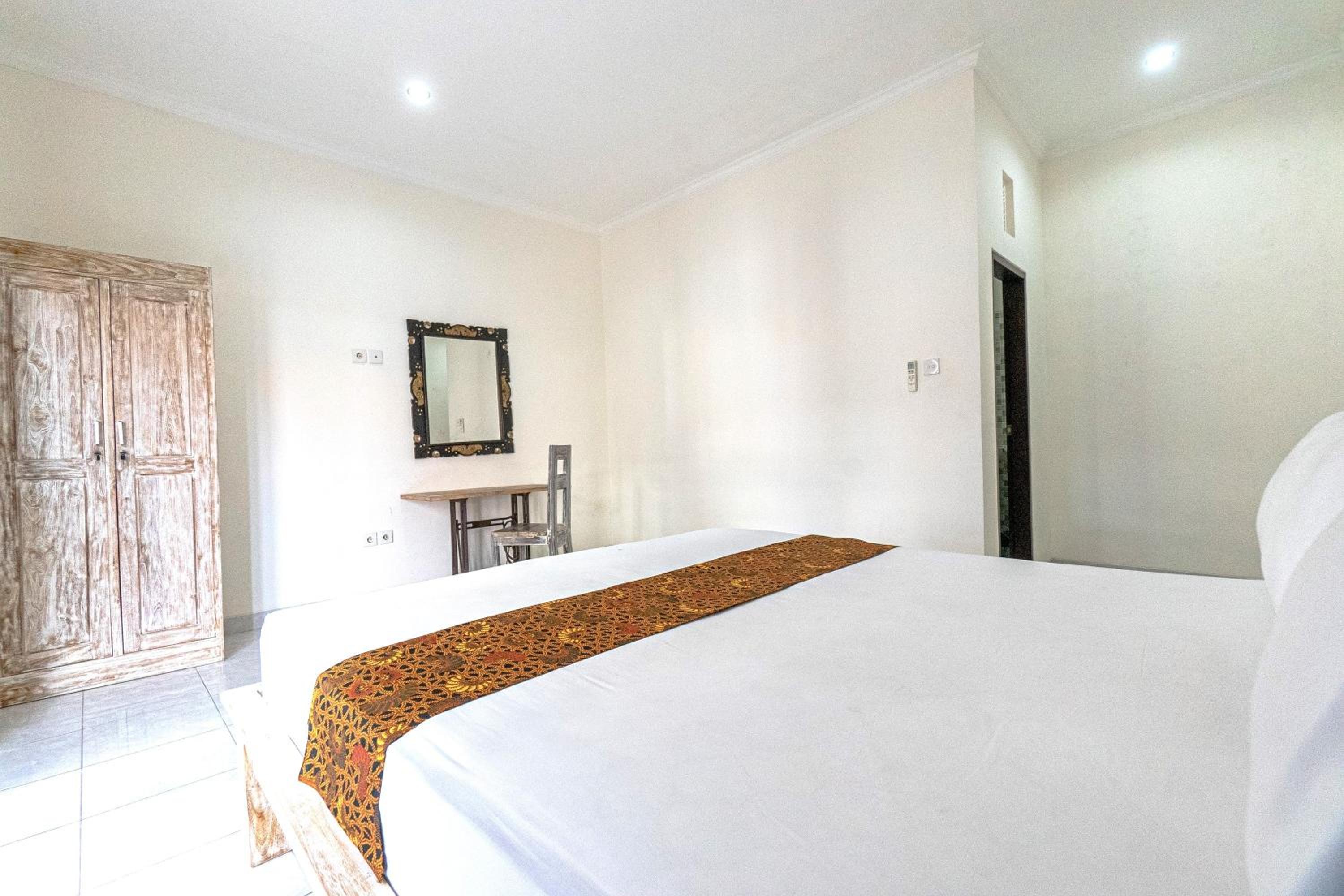 Azalea Homestay & Villa view 4