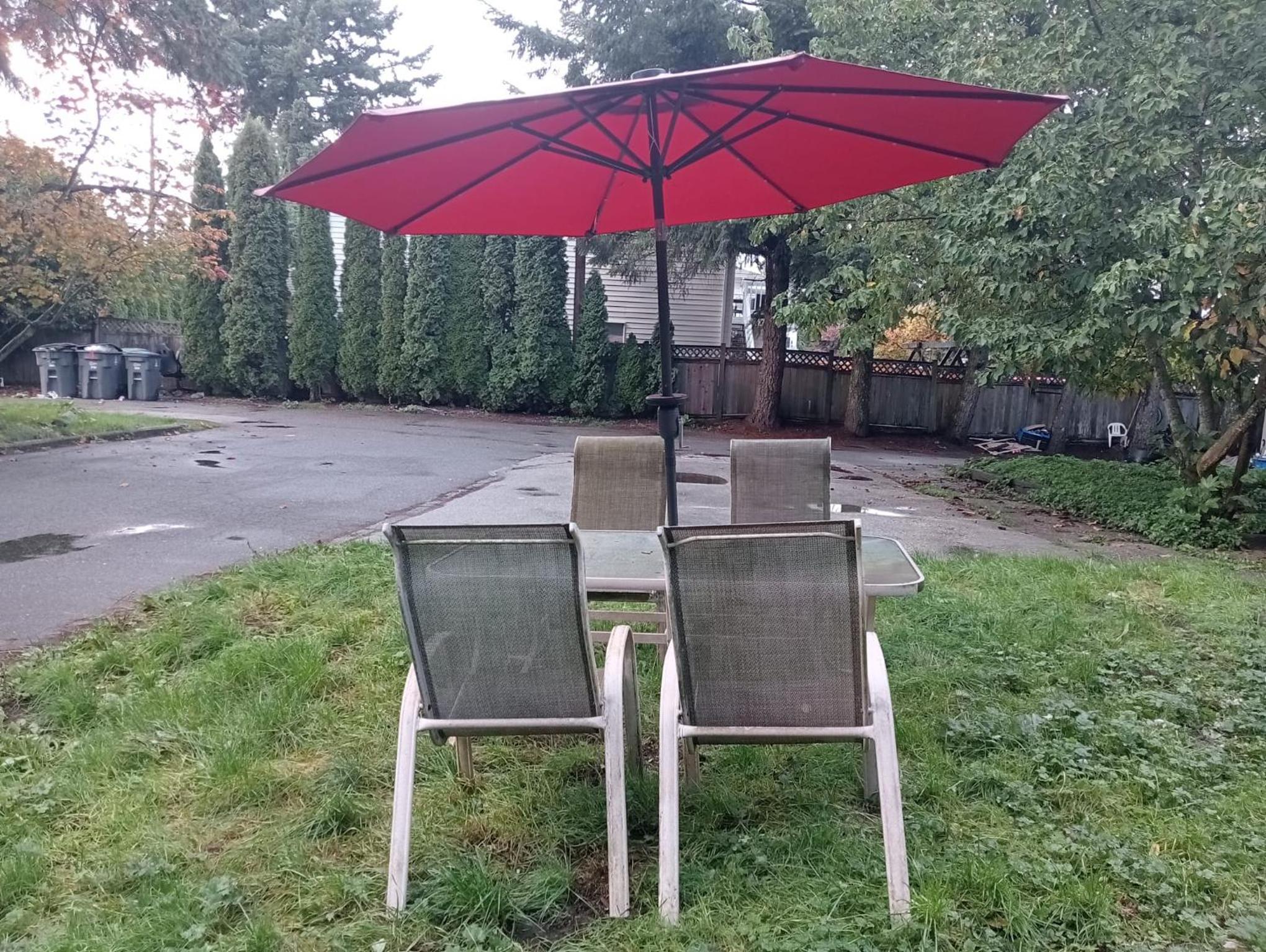 Budget Room in Surrey- Year End Sale- Heavy Price Cut