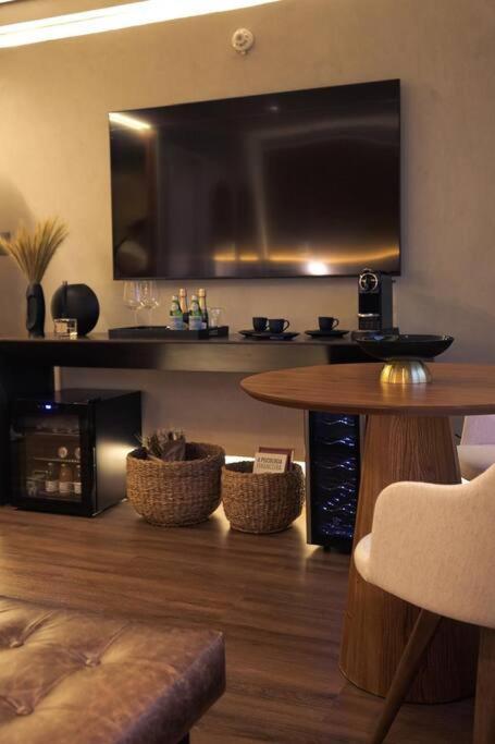 Moderno Flat no Meliá Ibirapuera