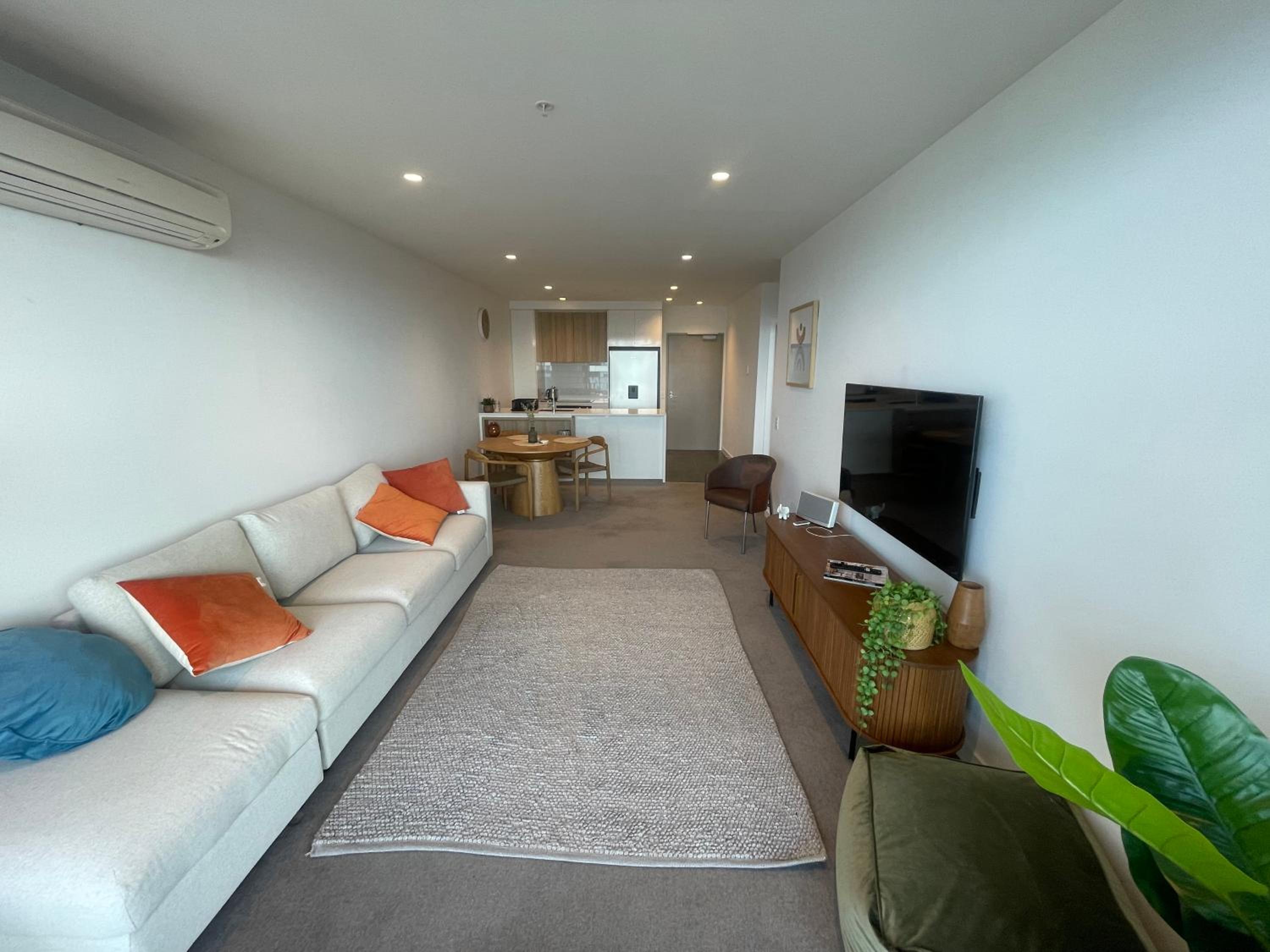MIRIMAR APARTMENTS 1 Bedroom Apartment with Bay Views on the Geelong Waterfront - 1003