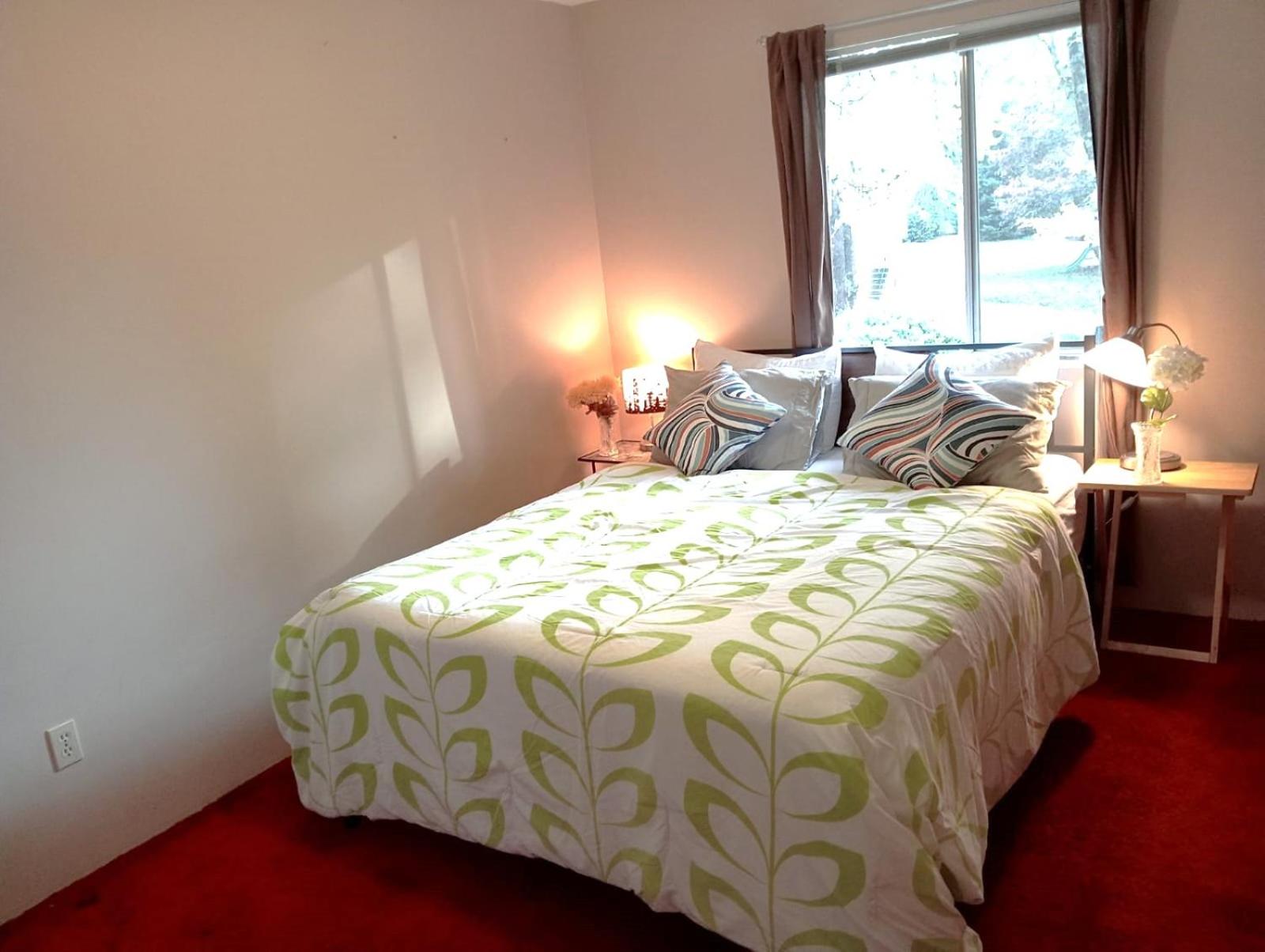 Cheap Room Near Langley Downtown- End of Year Sale
