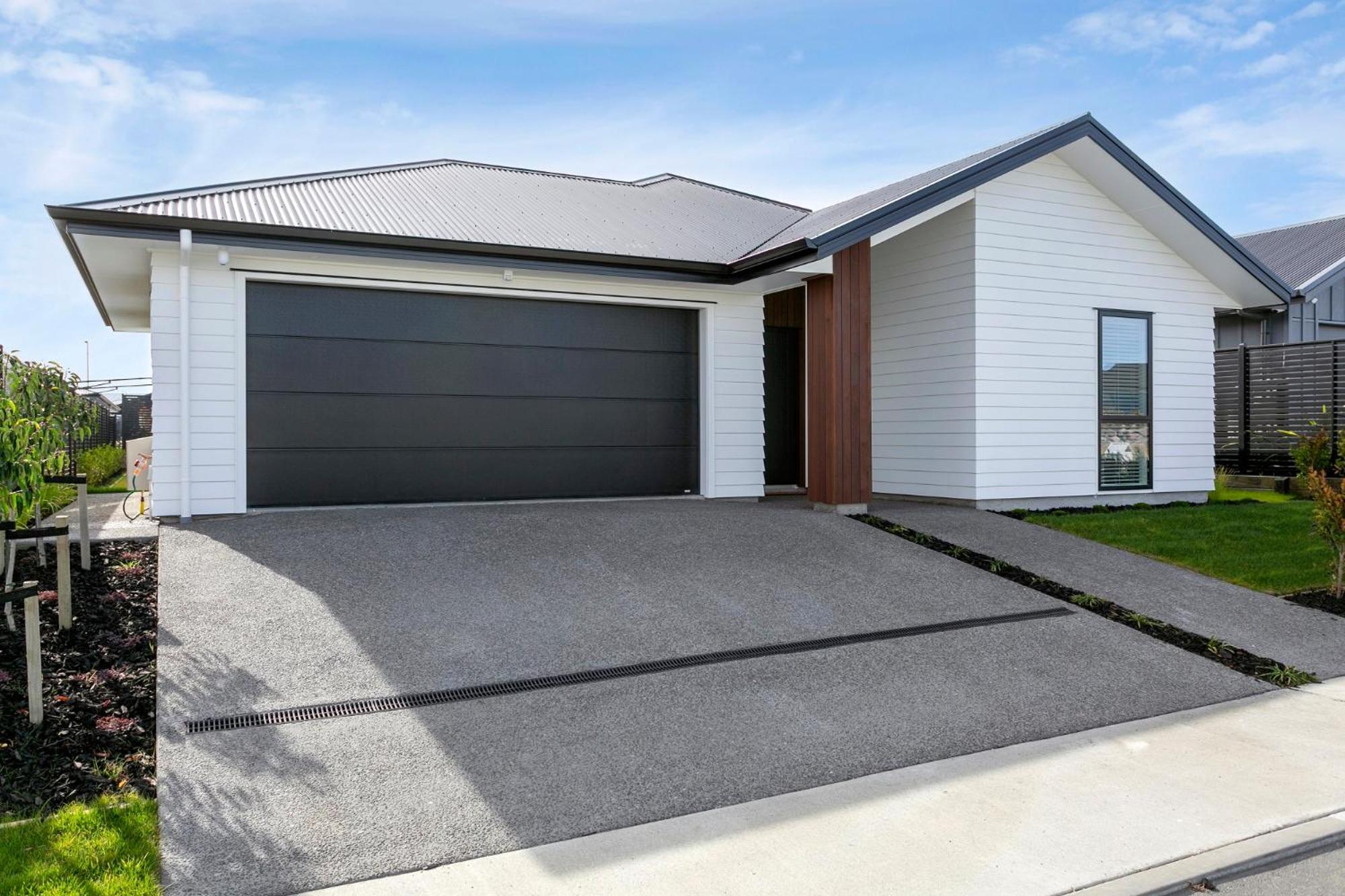 Brand New Cosy and Convenient Retreat view 2