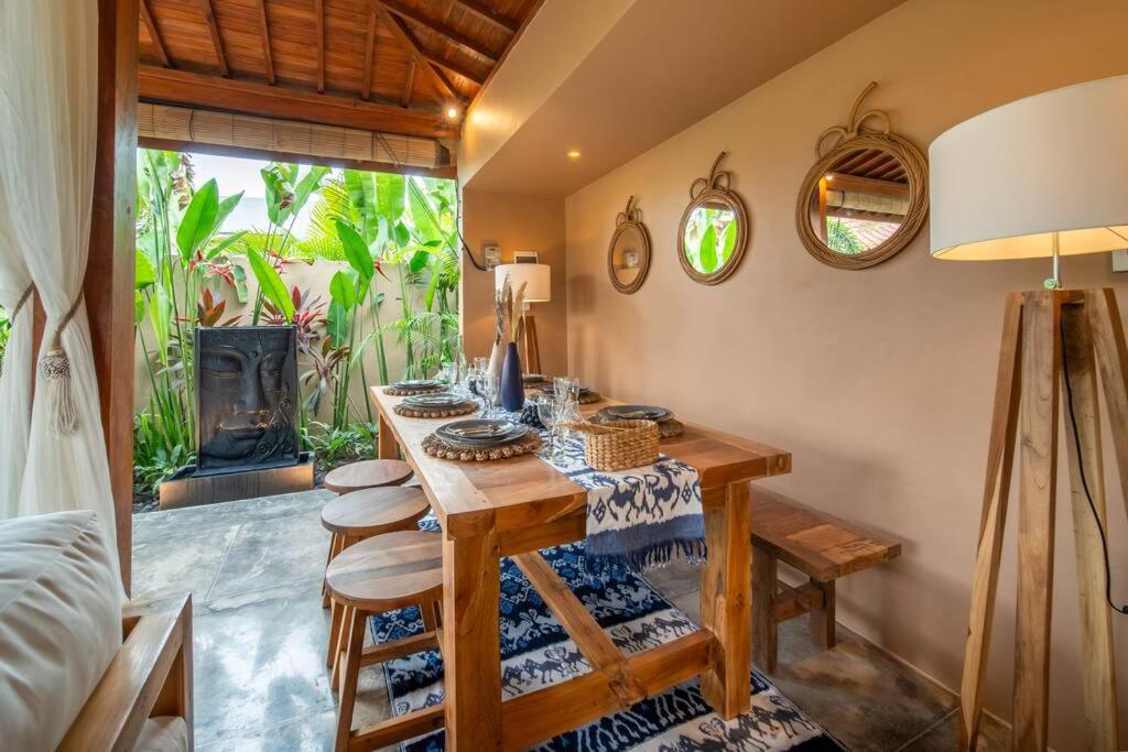 Luxury Beachside - SelMoon Villa
