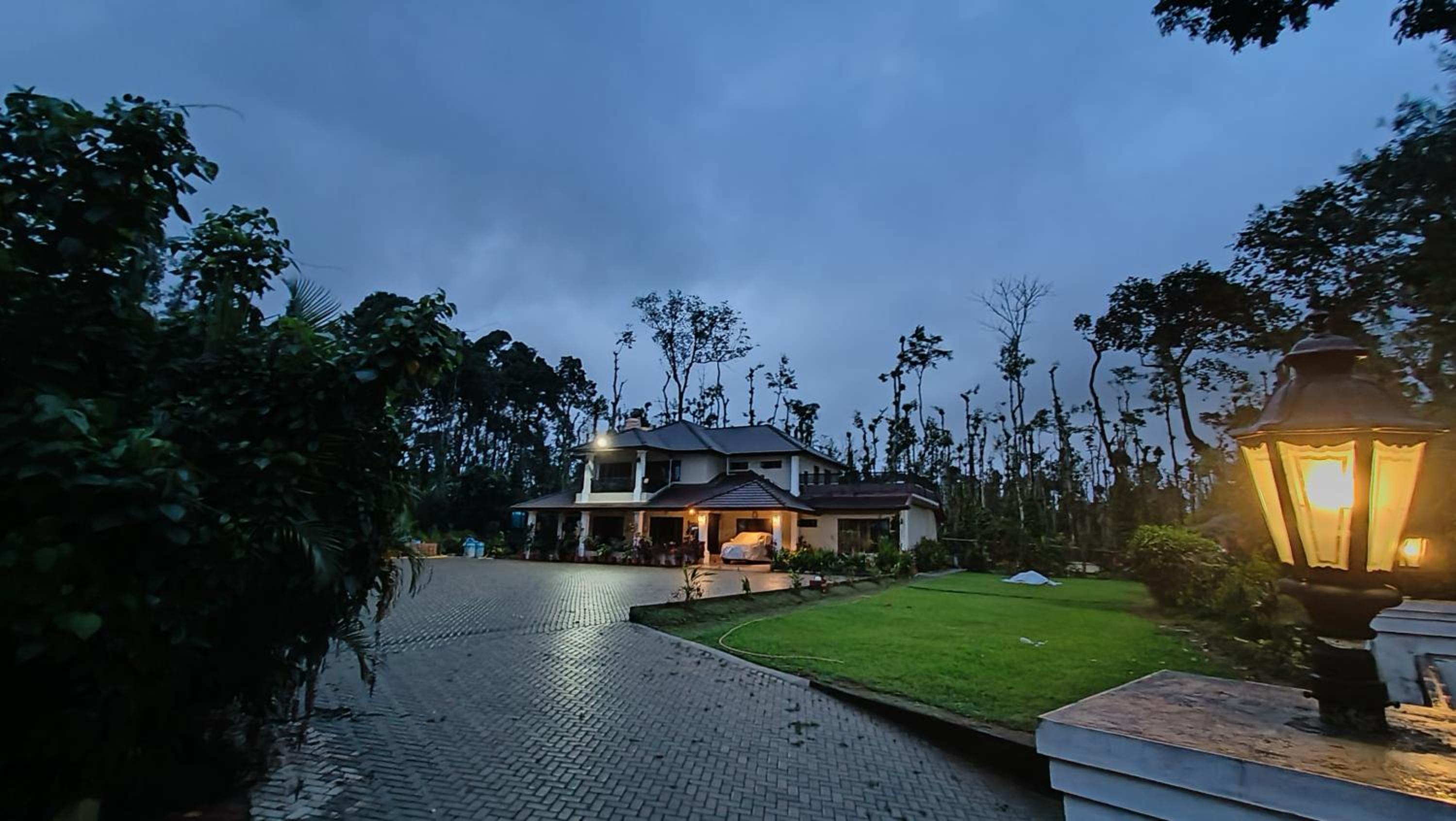 SaffronStays Coffeeshire