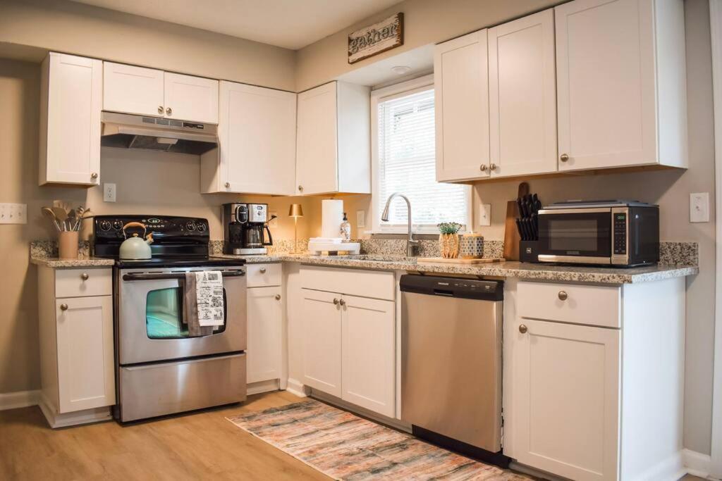 Columbus Vacations - NEW! Cozy 4-Bed Family Friendly Home in Columbus - Property Image 36