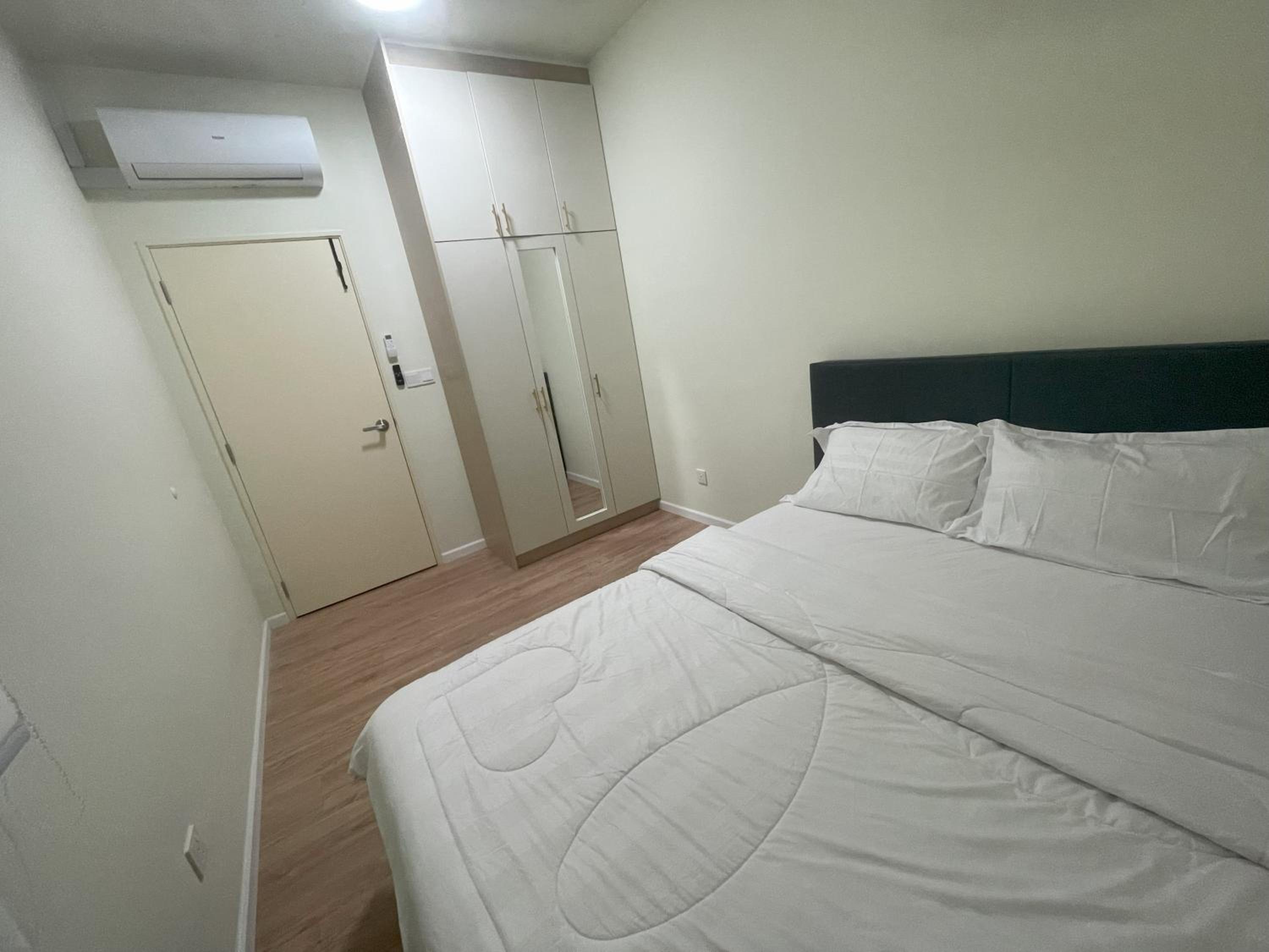 Dian New Apartment Shah Alam with Wifi Netflix photo 8