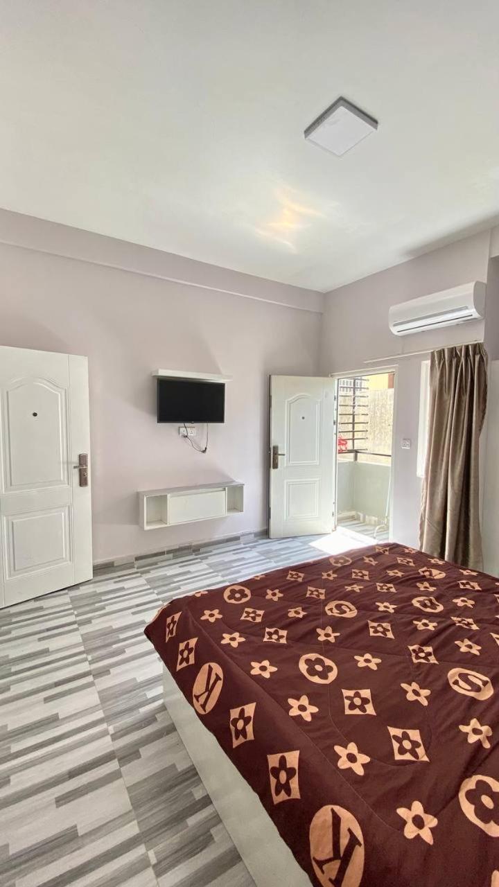 HMH Apartment 89 view 4