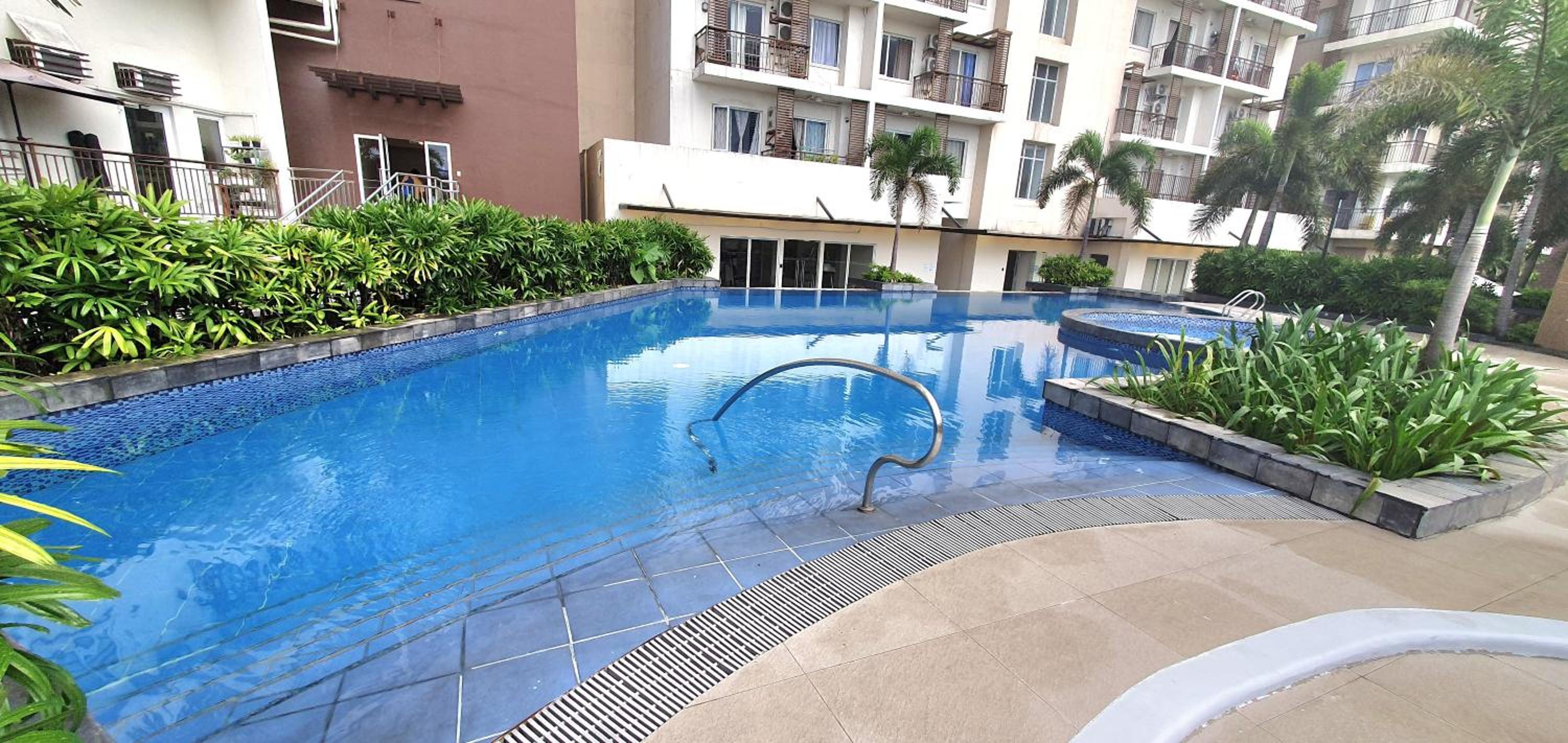 Cabs staycation Circulo Verde