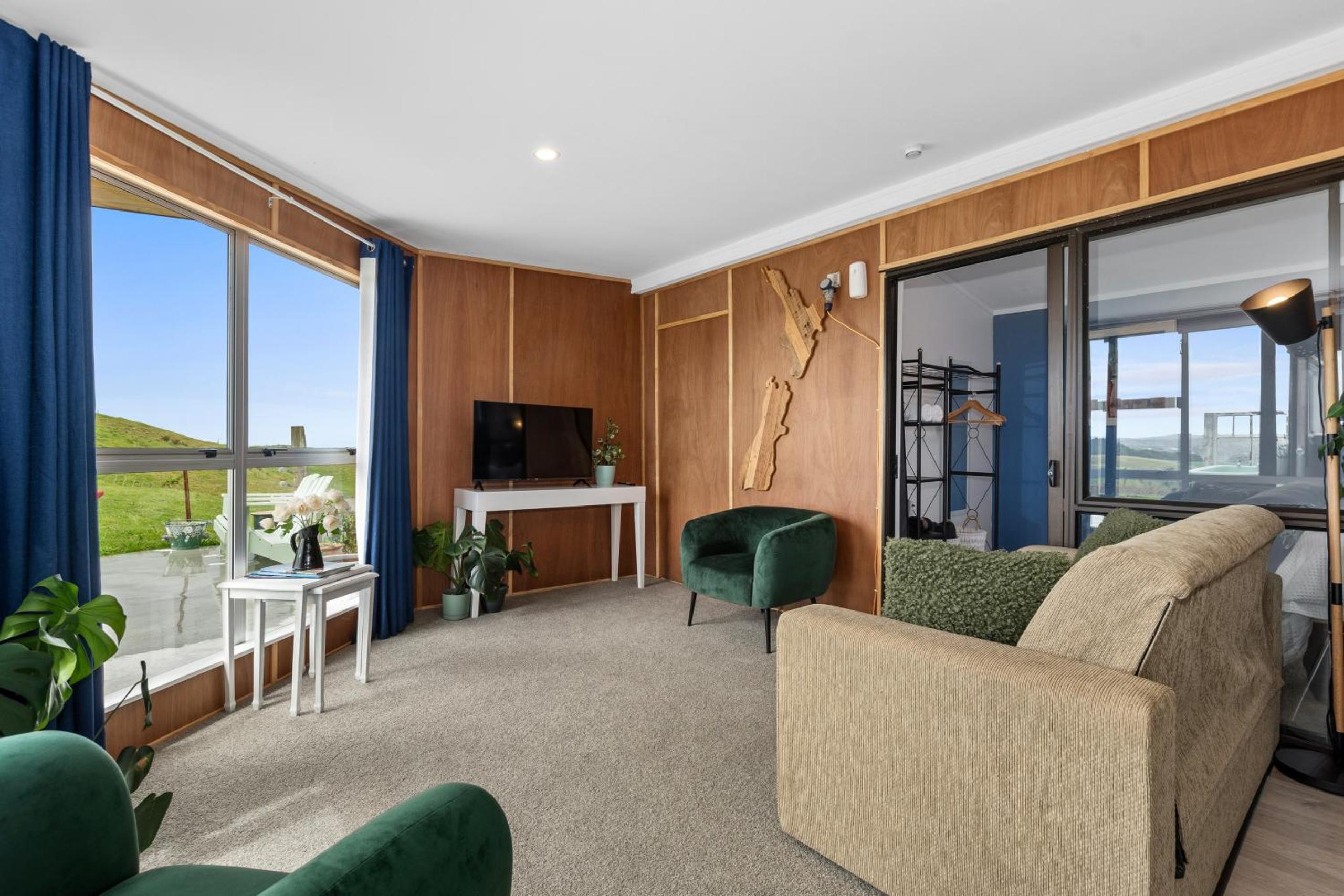 Heart of Waipu - Waipu Holiday Home view 5