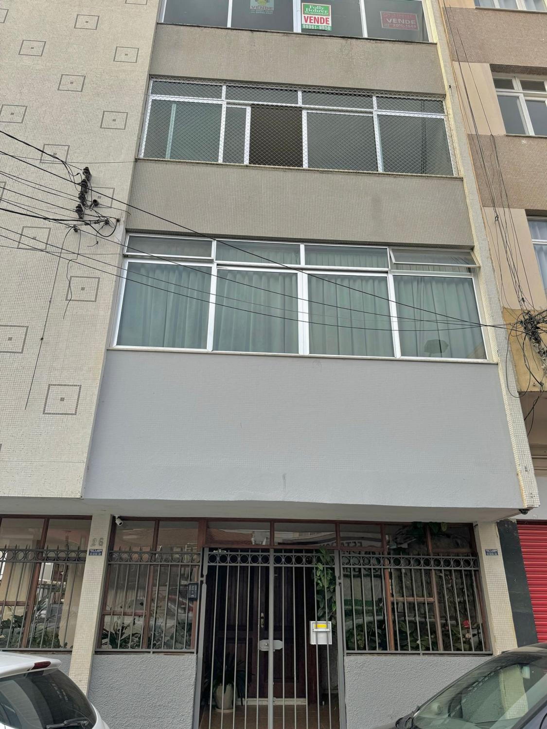 Cobertura moderna no centro de Nova Friburgo