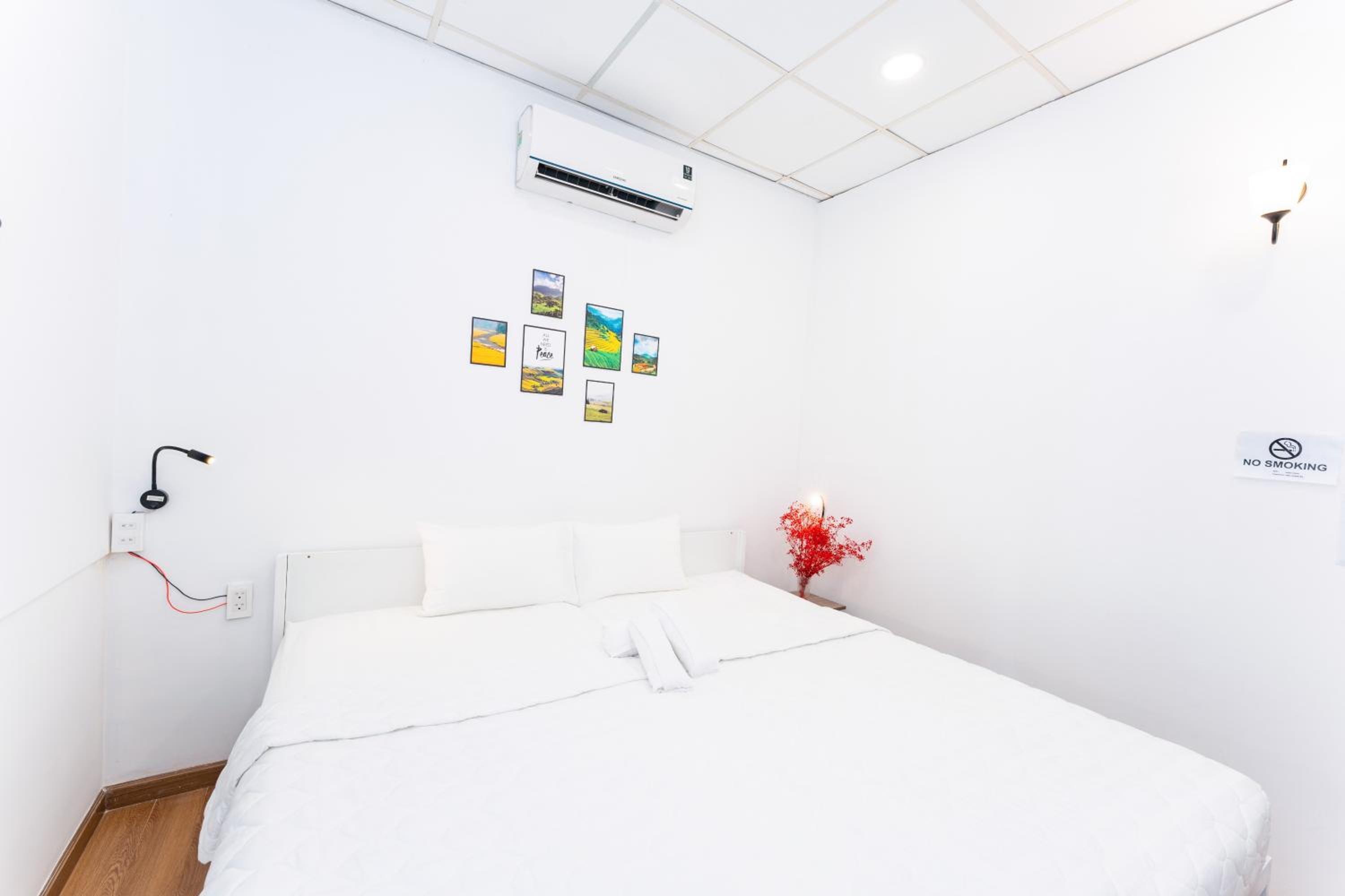 Saigon Style Hostel & Cafe
