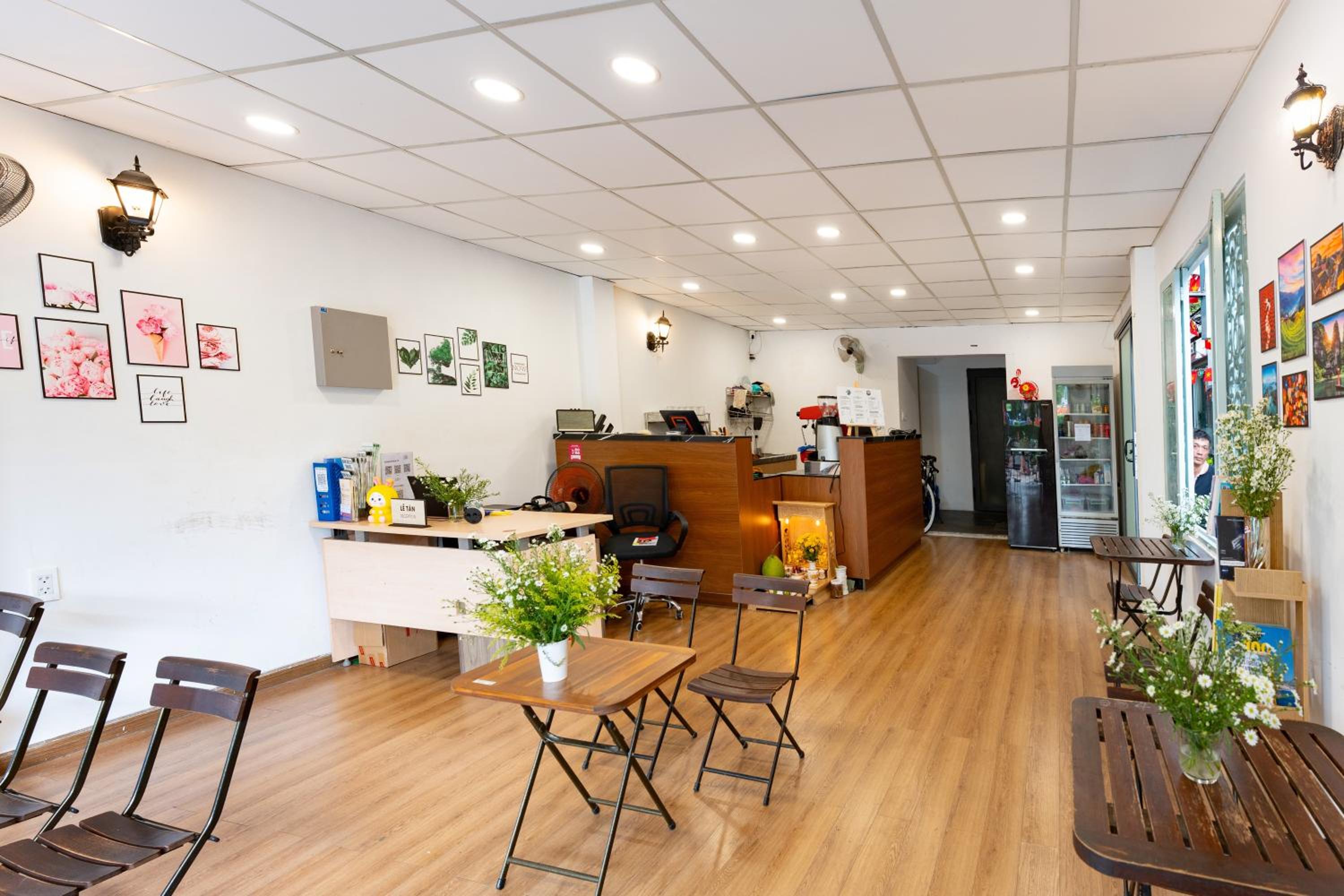 Saigon Style Hostel & Cafe