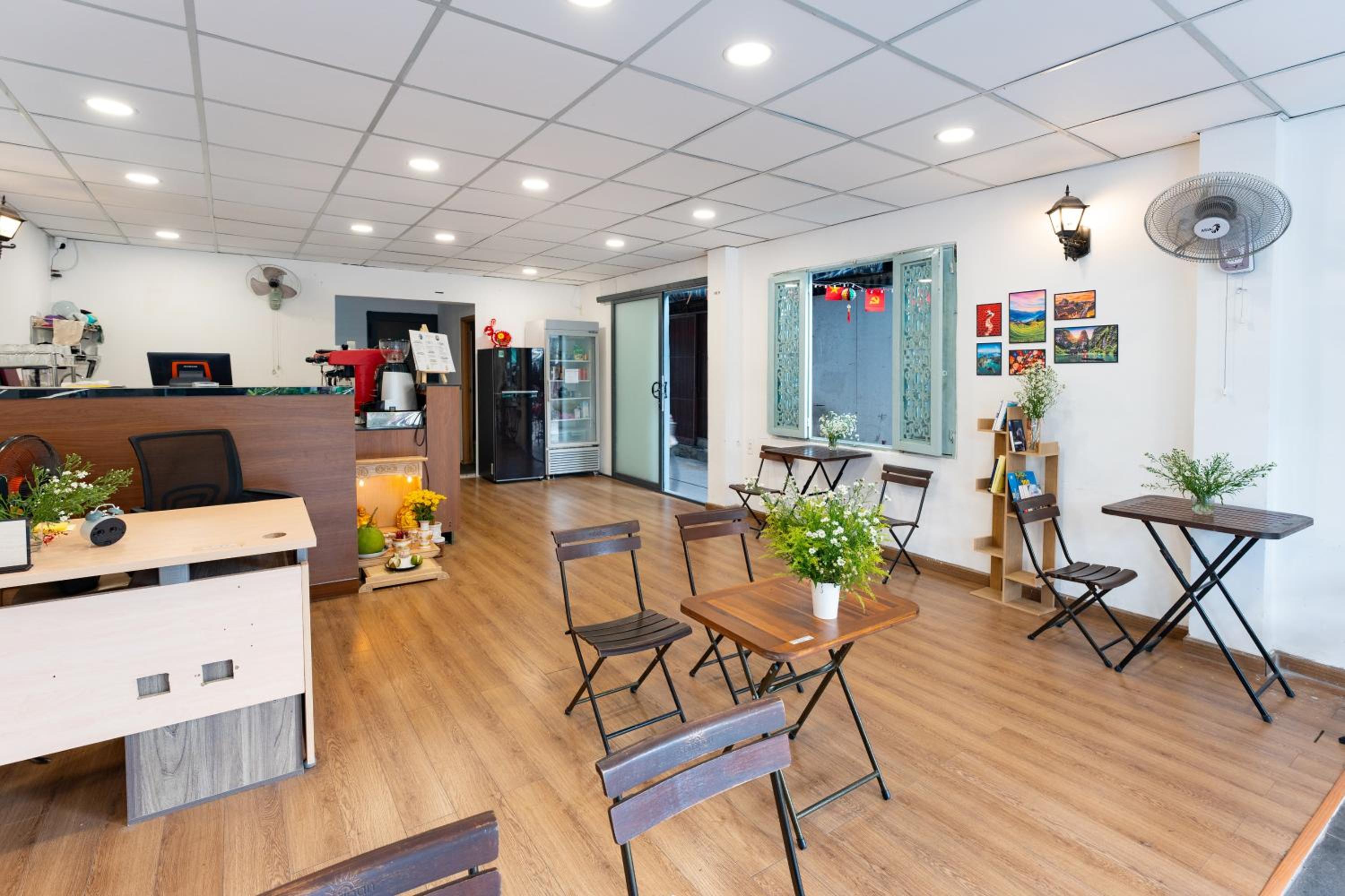 Saigon Style Hostel & Cafe