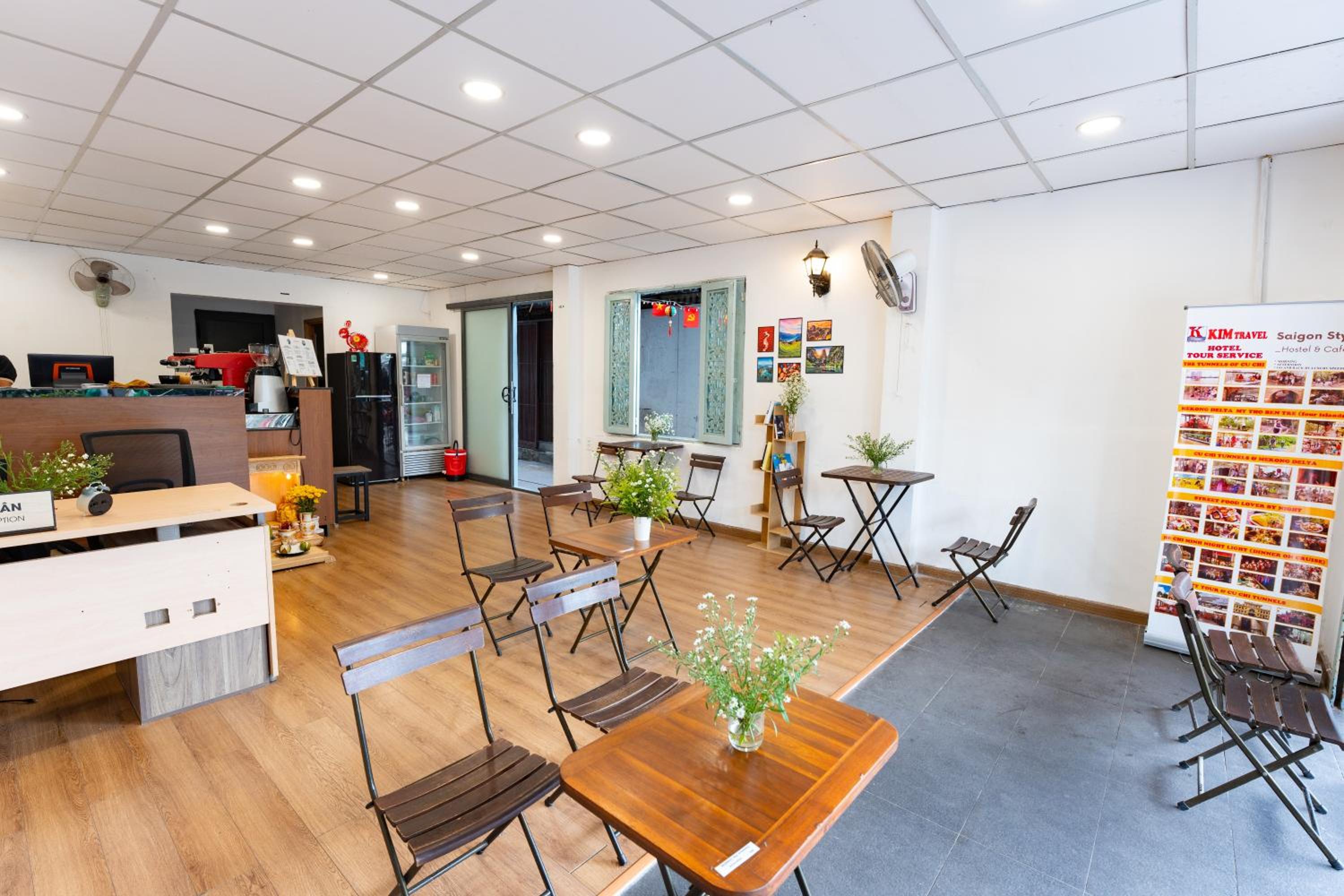 Saigon Style Hostel & Cafe