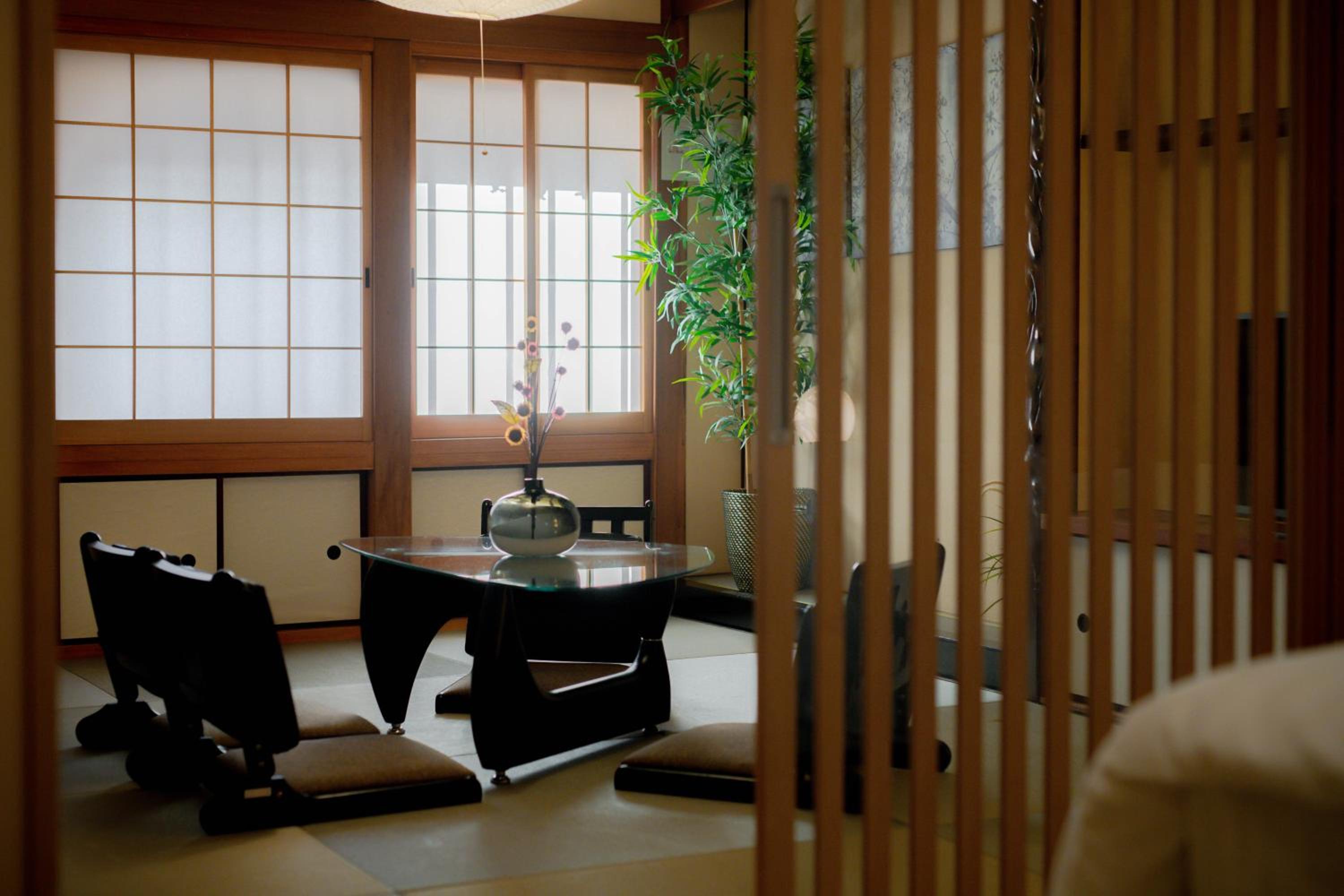 Rakuyado Turuhashi