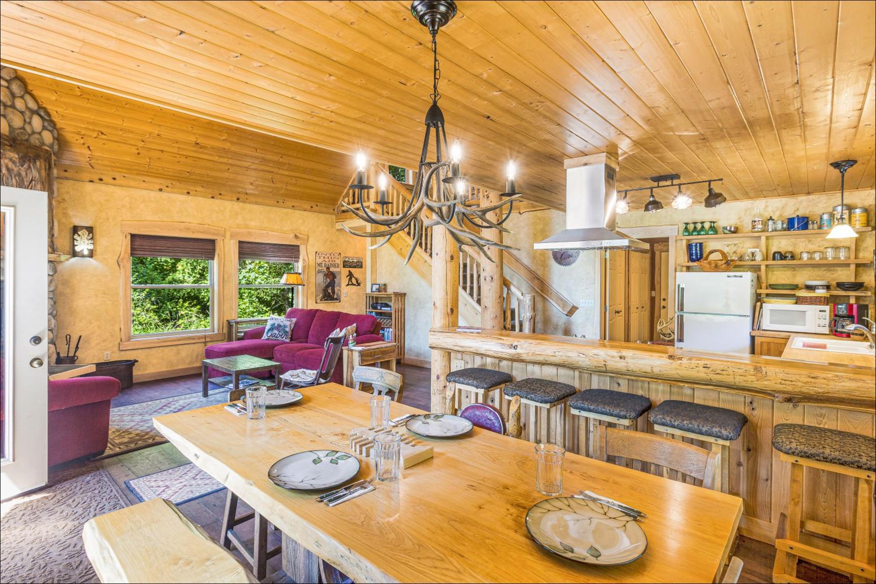 Elk Meadows Cottage view 3