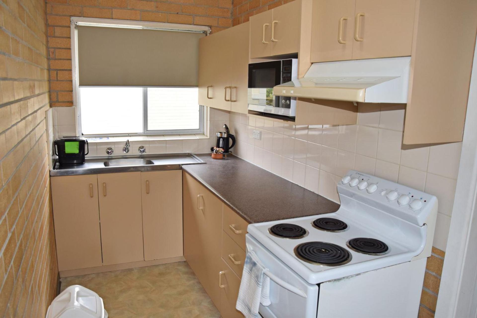 Wards Holiday Flat 8 view 5
