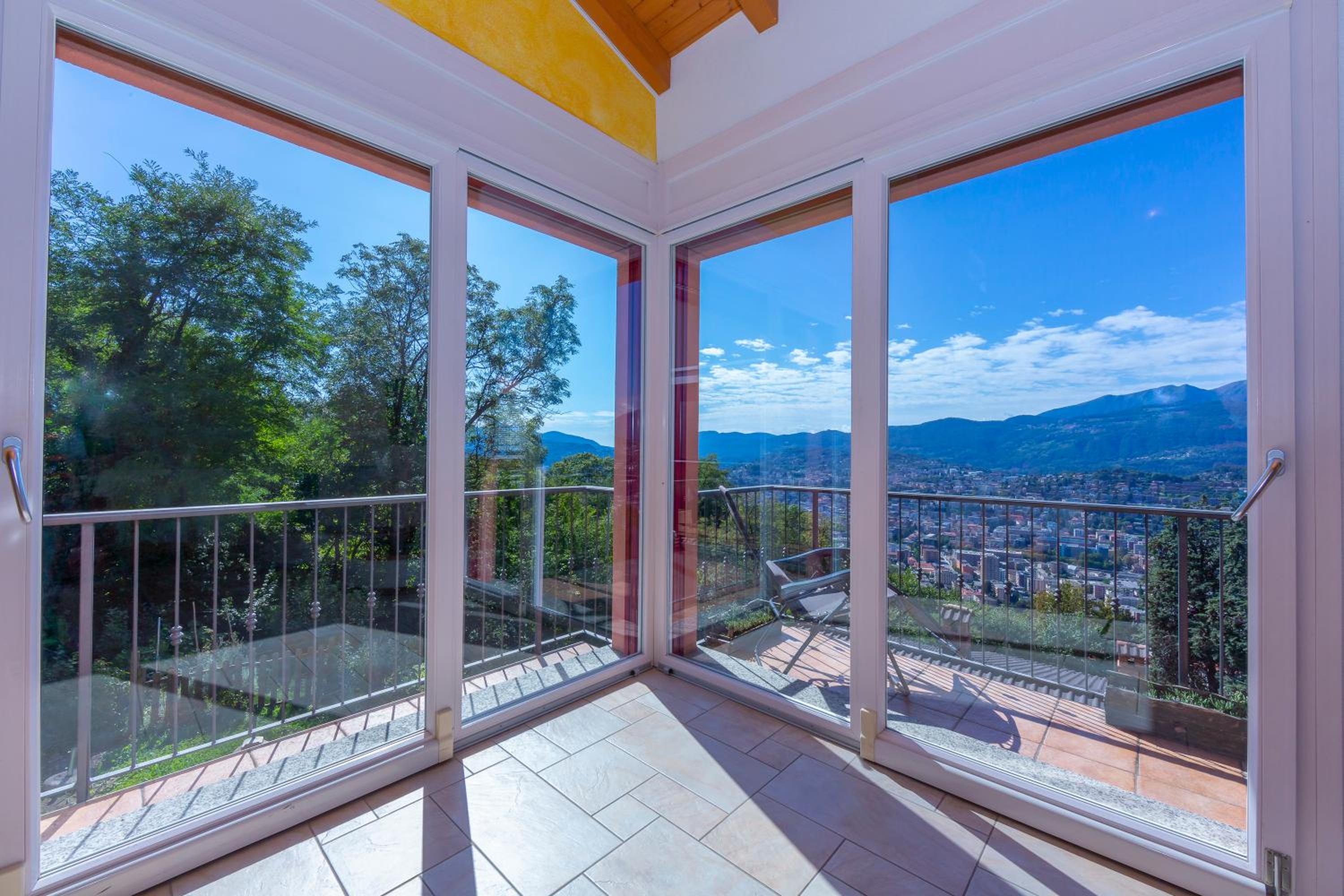 Lugano Panoramica - Happy Rentals