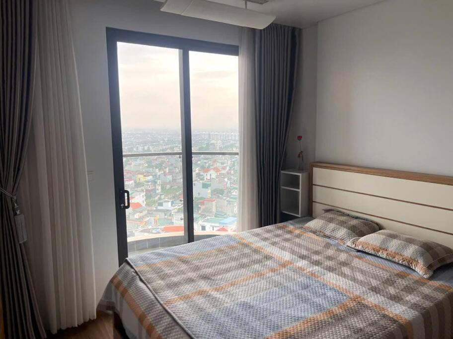 Spacious studio in Hai Duong city view 2