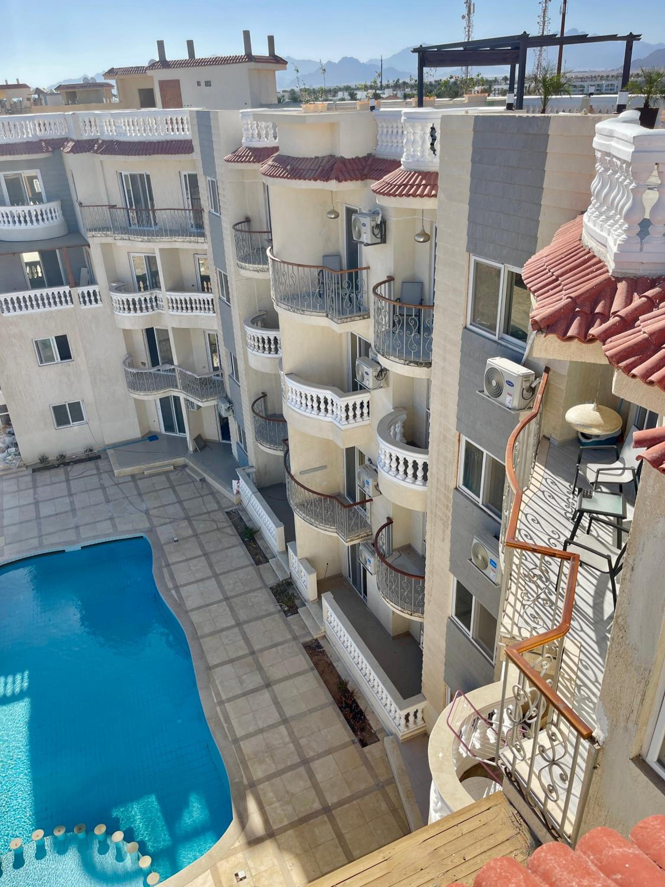 Private sea view Penthouse New apartment Pool and Jacuzzi view 2