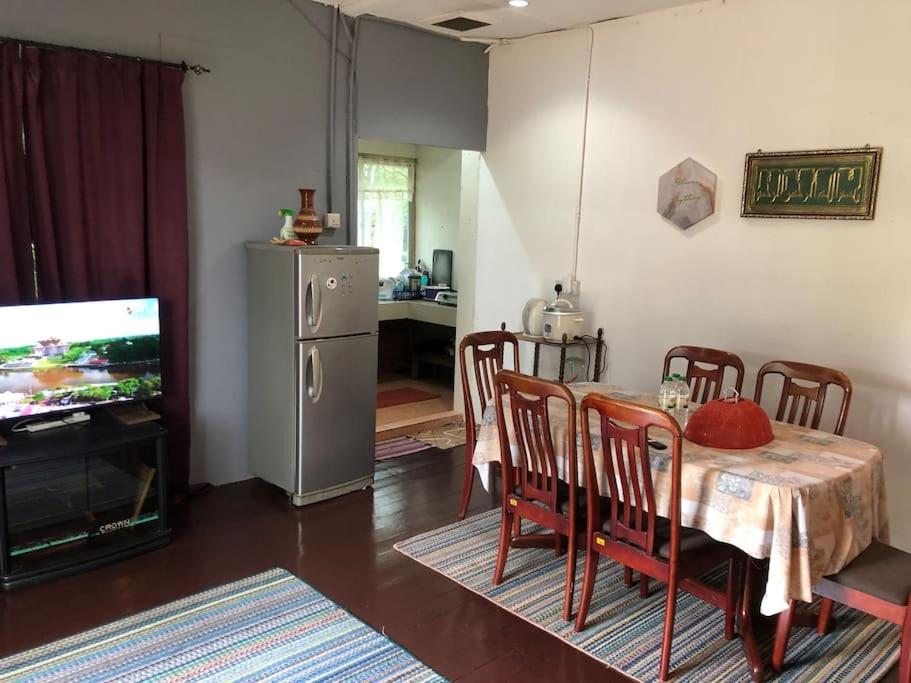 Sri Kandis Cottage Stay view 4