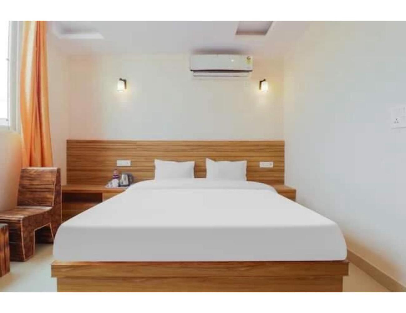 Rabbit Hut Guest House, Dehradun