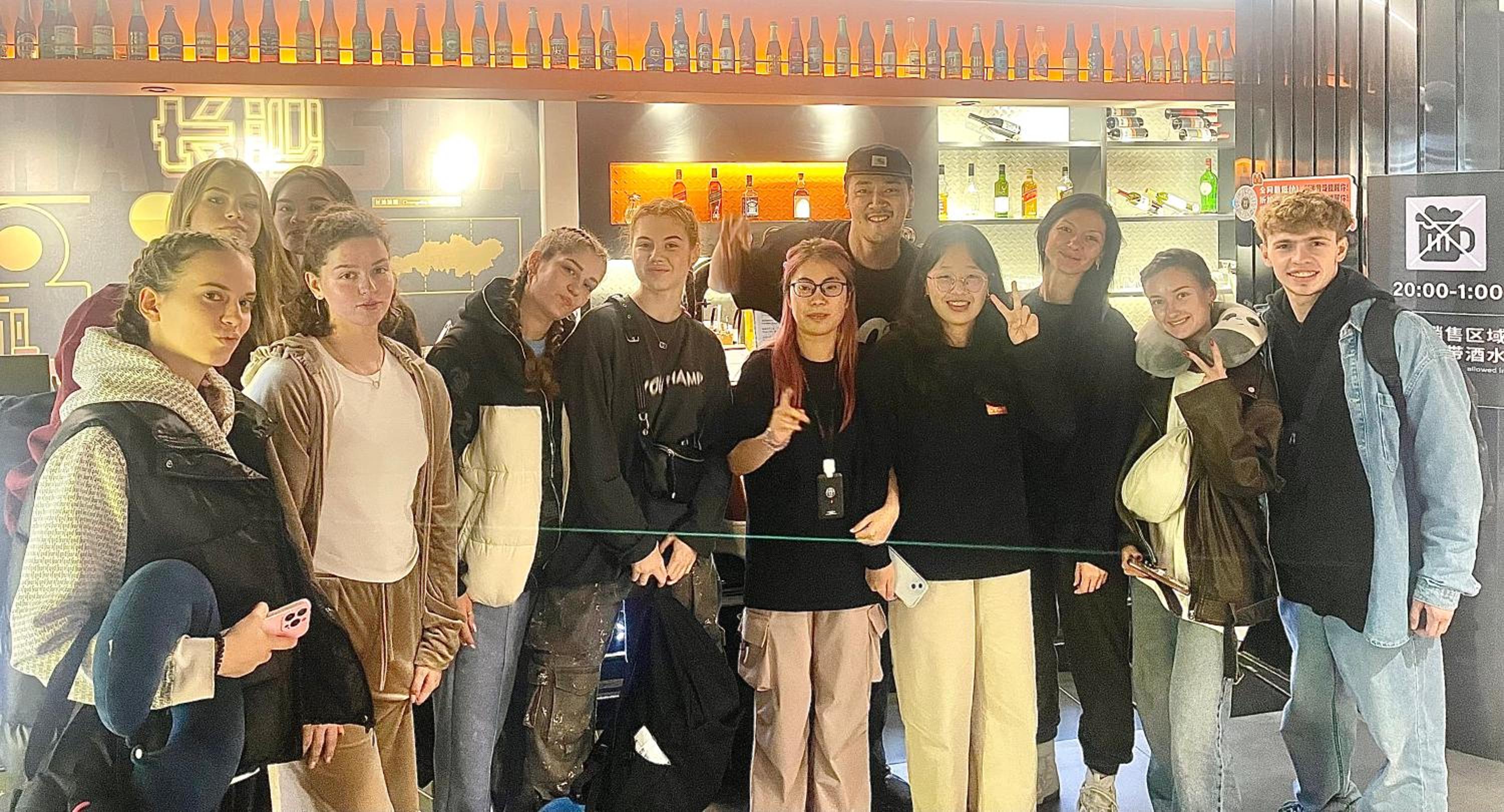Changsha Desti Youth Park Hostel Wuyi Square-24H Reception&Cafe& Bar& Luggage Storage& Large Public Area