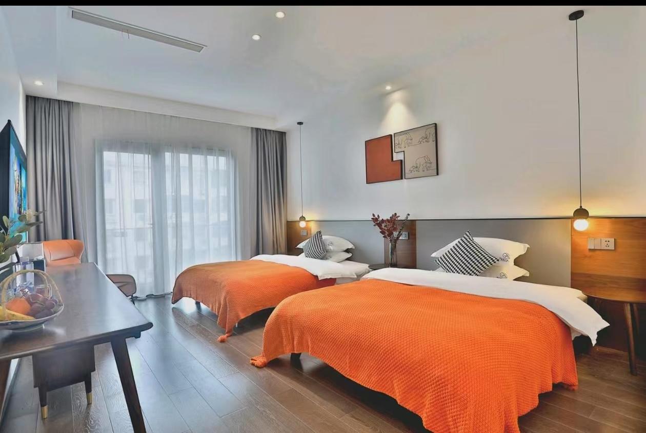 Wuzhen Light Luxury Yueya B&B