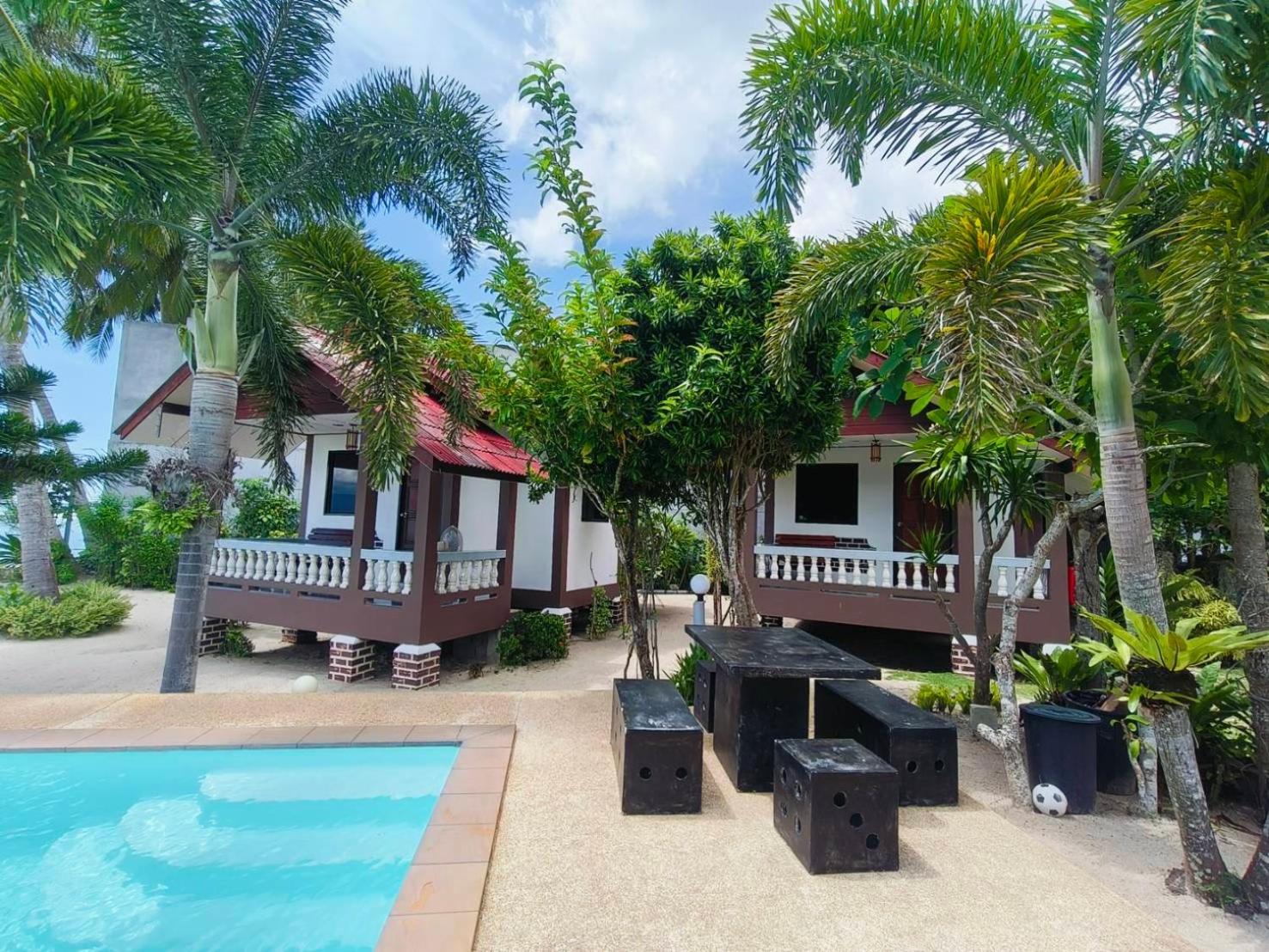 Phangan Lodge