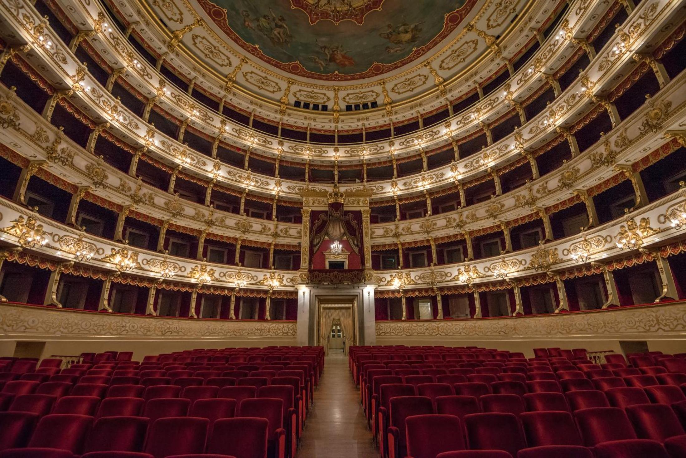 Stazione a 200m - Centro - Easy Parma Stay view 4