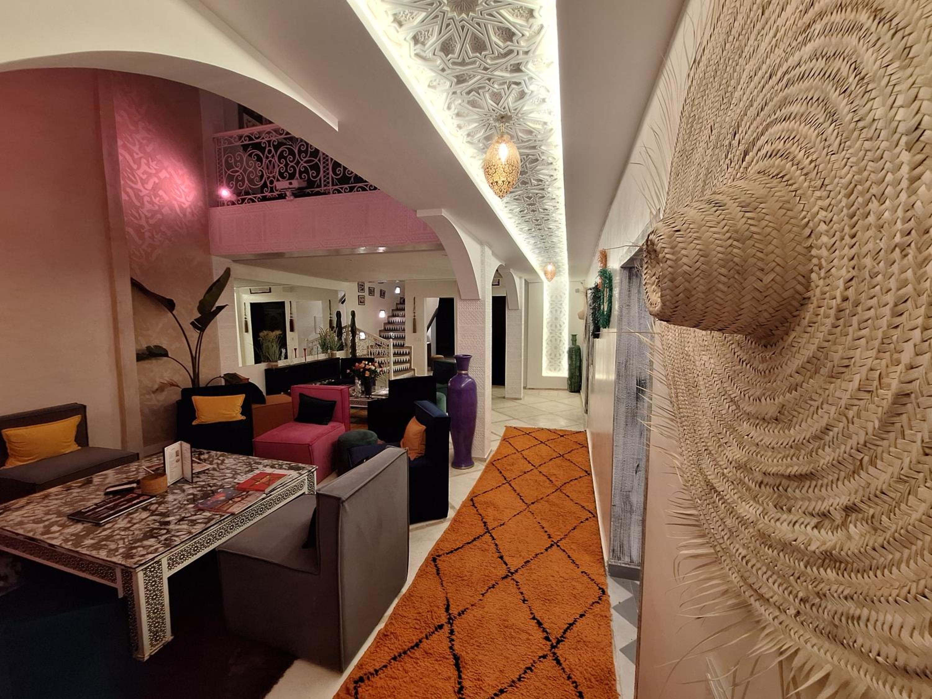 lounge