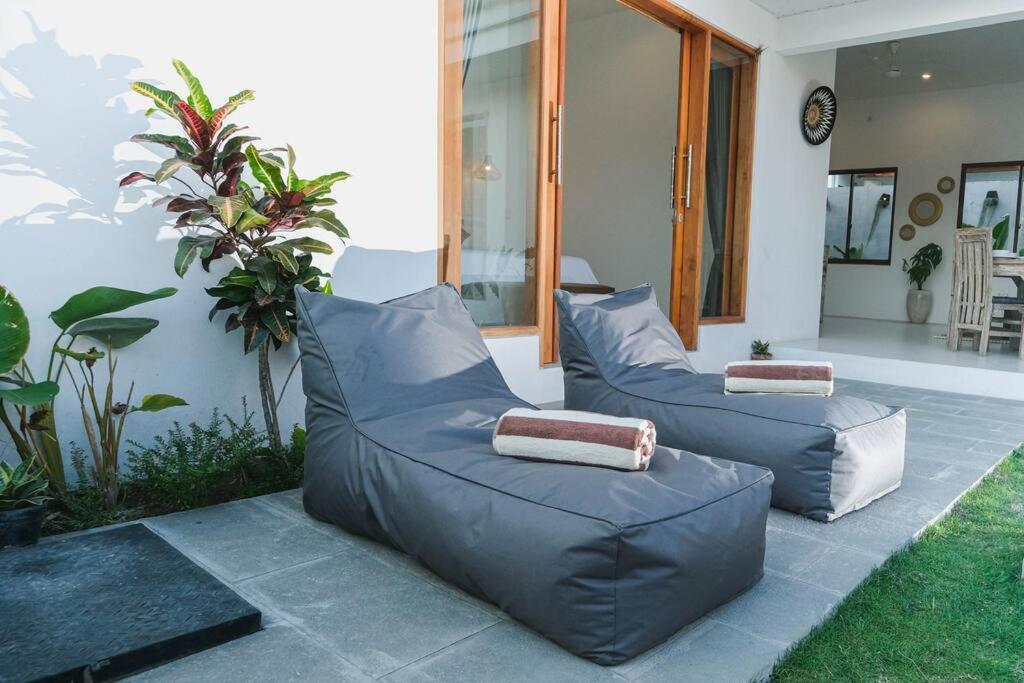 Sunny 2BR Villa with Pool Canggu view 5