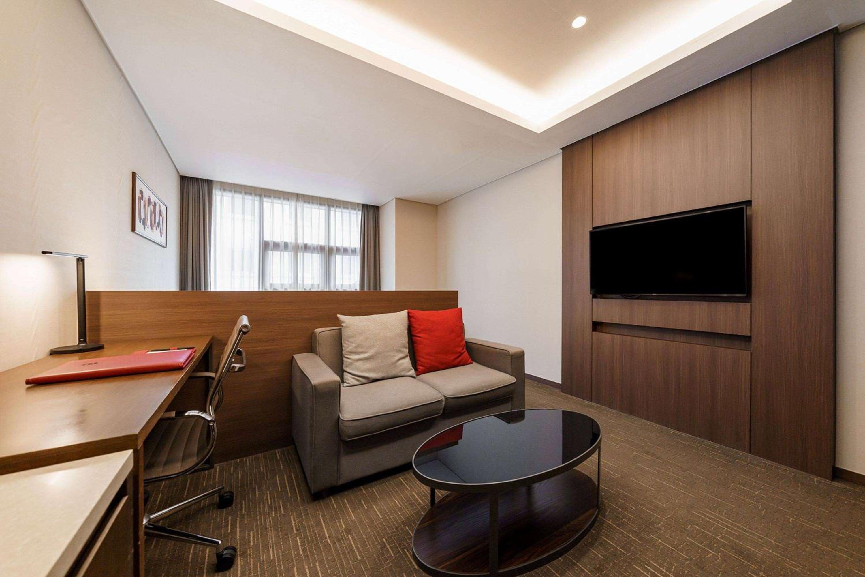 Ramada Encore by Wyndham Busan Station 51