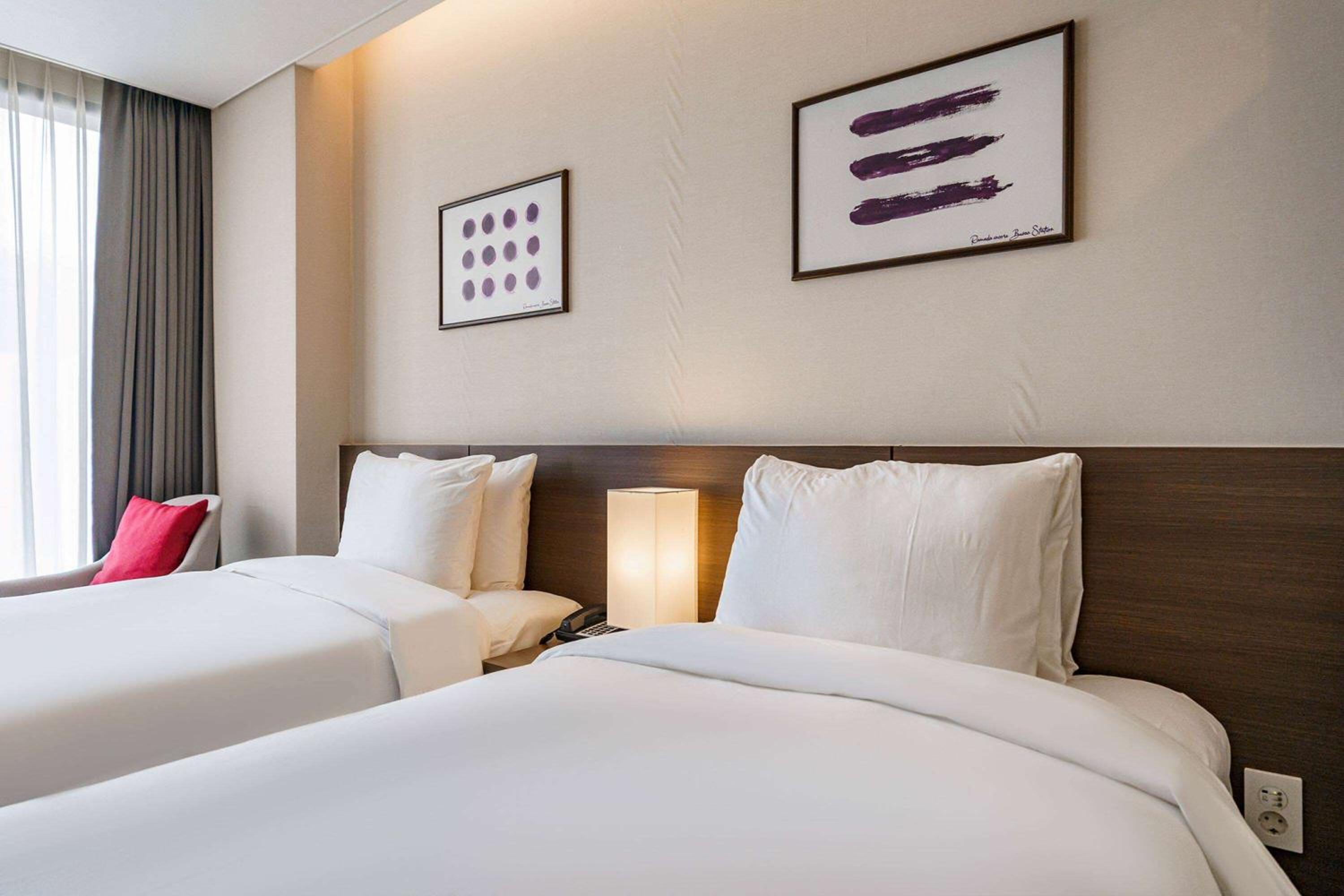 Ramada Encore by Wyndham Busan Station 54