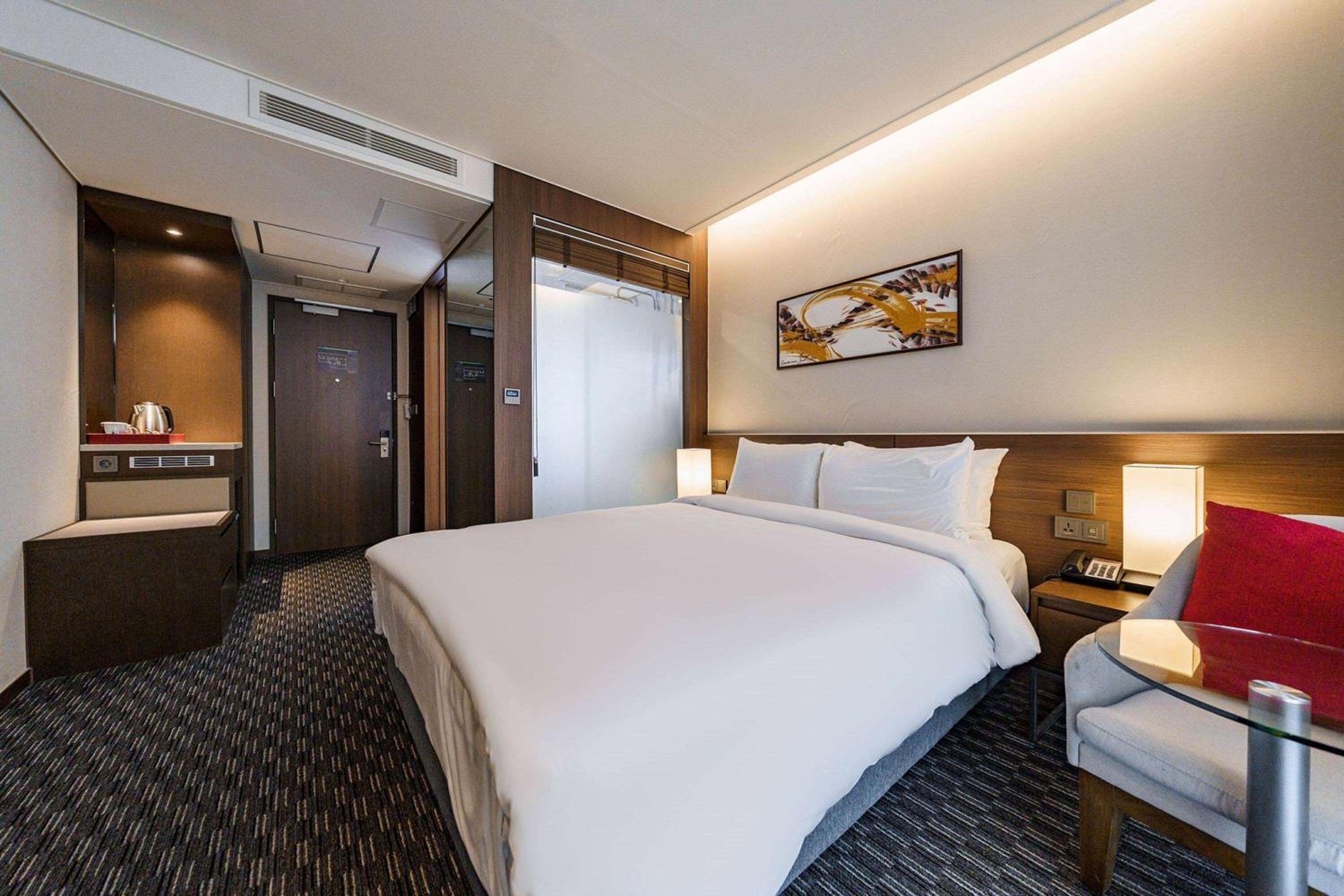 Ramada Encore by Wyndham Busan Station 63