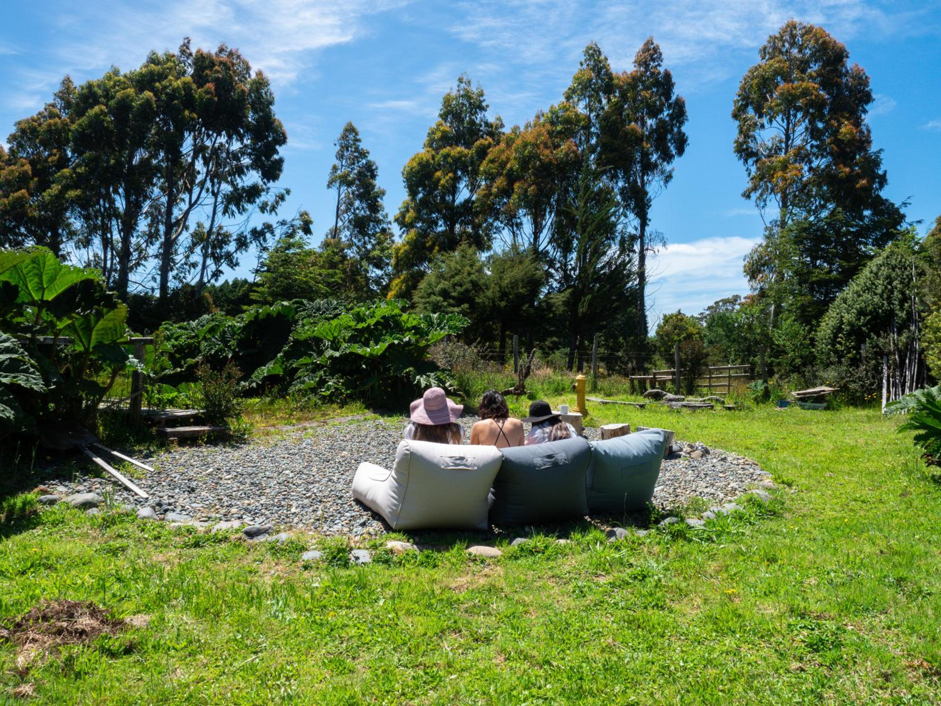 Orilla al Mar-Casona y 3 unidades para hasta 20 personas