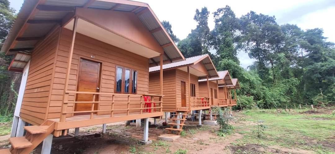 Konglor Cave Resort-Riverside Restaurant