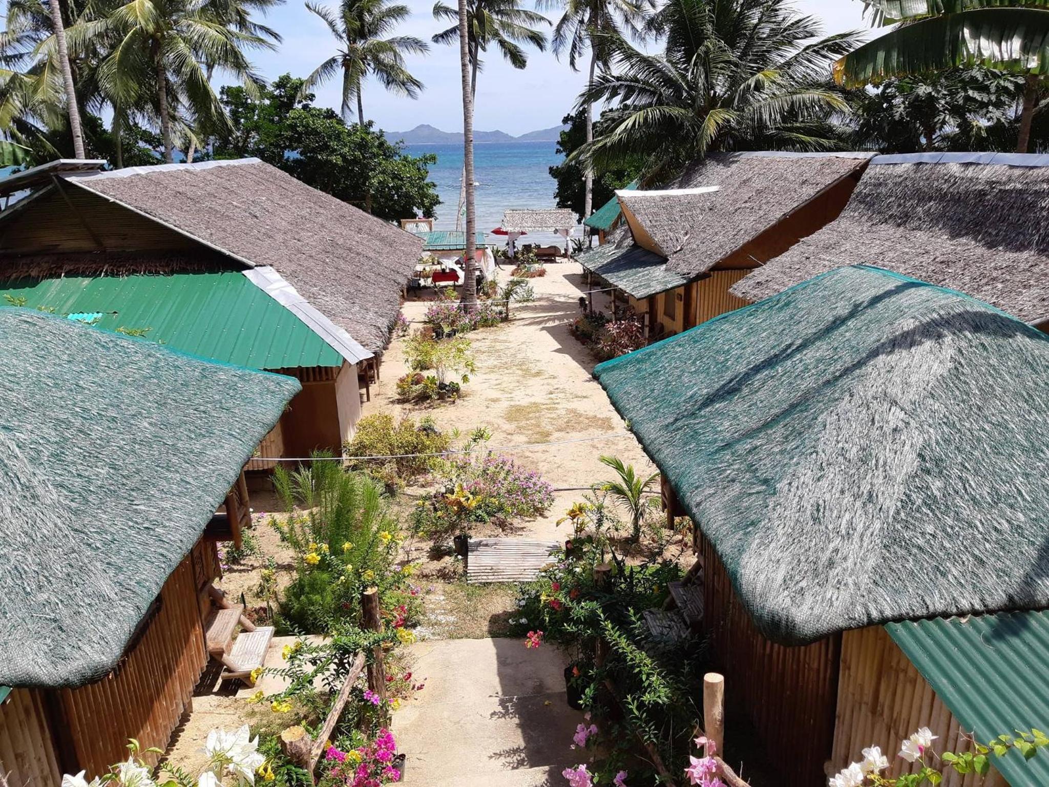 Floresitas Beach Resort